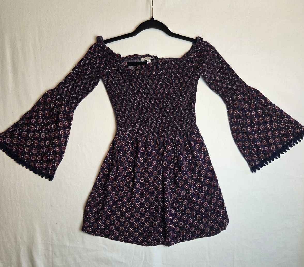 Wild Heart Milkmaid Top M Floral Smocked Flare Sleeve Cottage Off the Shoulder