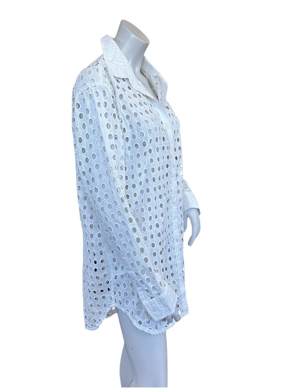 Solid & Striped White Eyelet Embroidered Oversized Coverup Oxford Shirt Medium