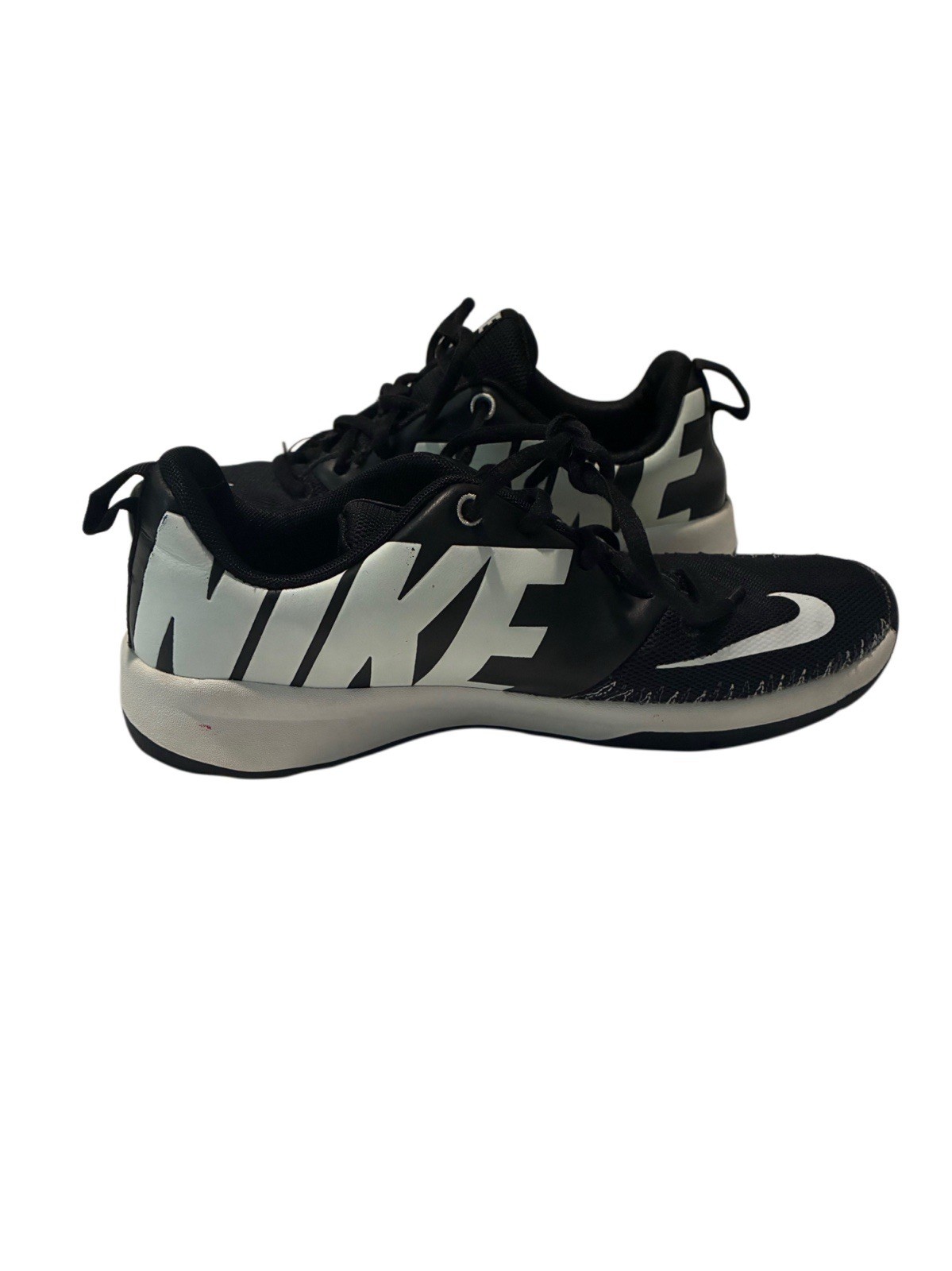 Nike Team Hustle D7 Low Black/White Youth Size 6Y Shoes