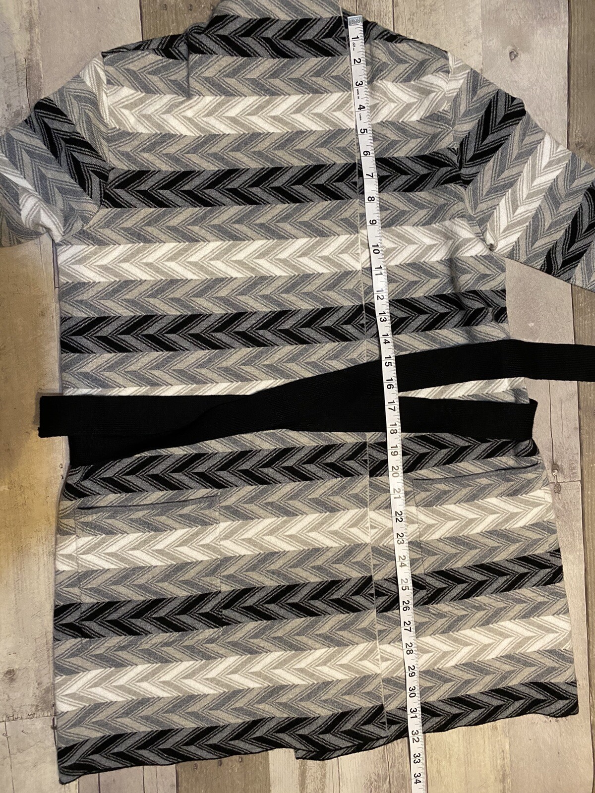 Adrienne Vittadini Tightly Woven Cardigan Sweater Med Gray Blue Beige Chevron
