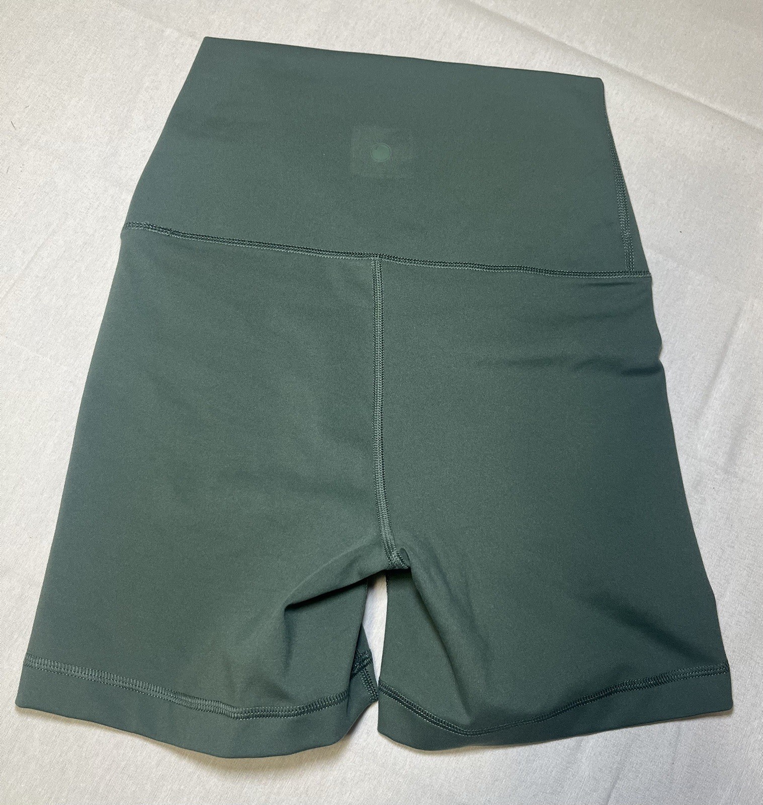 YOGALICIOUS LUX EVERYDAY 5” BIKER SHORTS Green Women Size Small