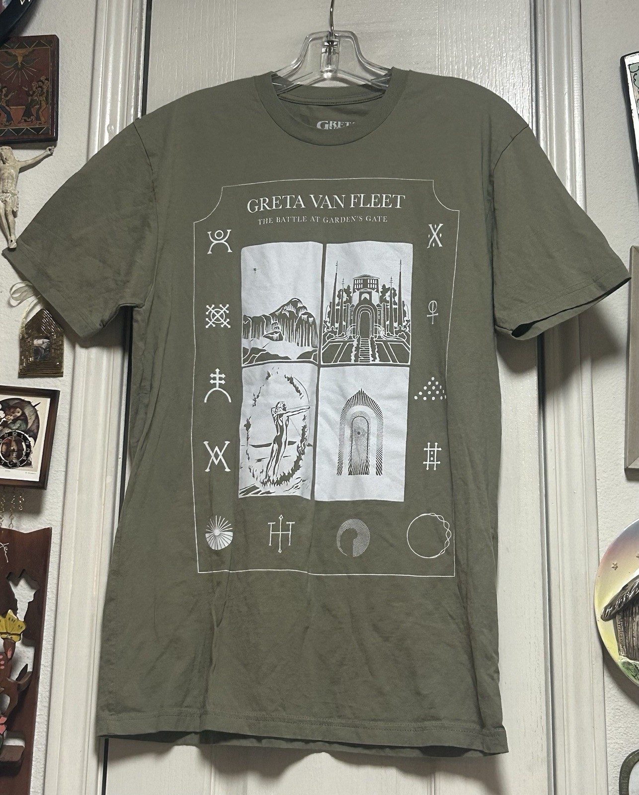 GRETA VAN FLEET -THE BATTLE AT GARDEN’S GATE 2021 M T-Shirt