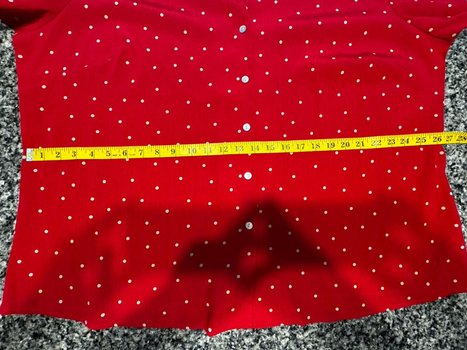 LAURA SCOTT Short Sleeve RED Polka Dot Print Collar Up Button Down Top Blouse 24