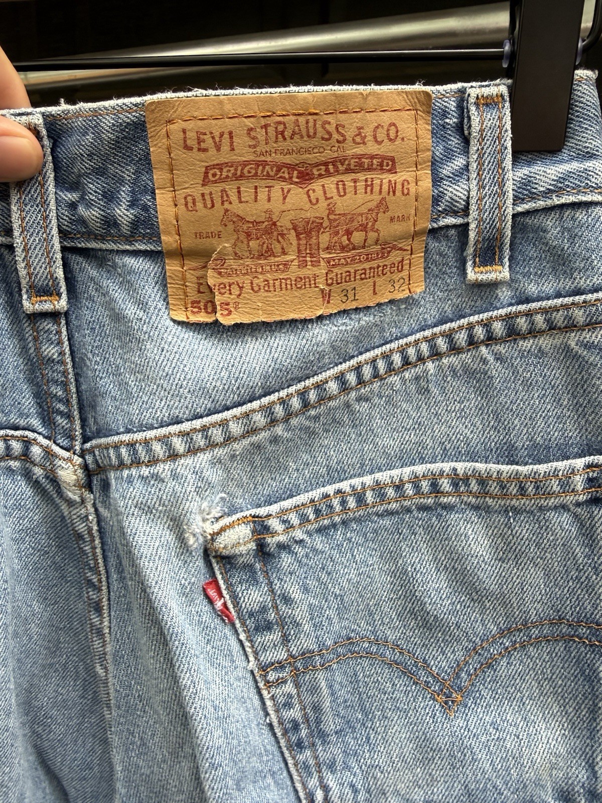 90s Levi’s Men’s 505 Series Regular Fit Straight Leg Blue Denim Jeans Mid Rise