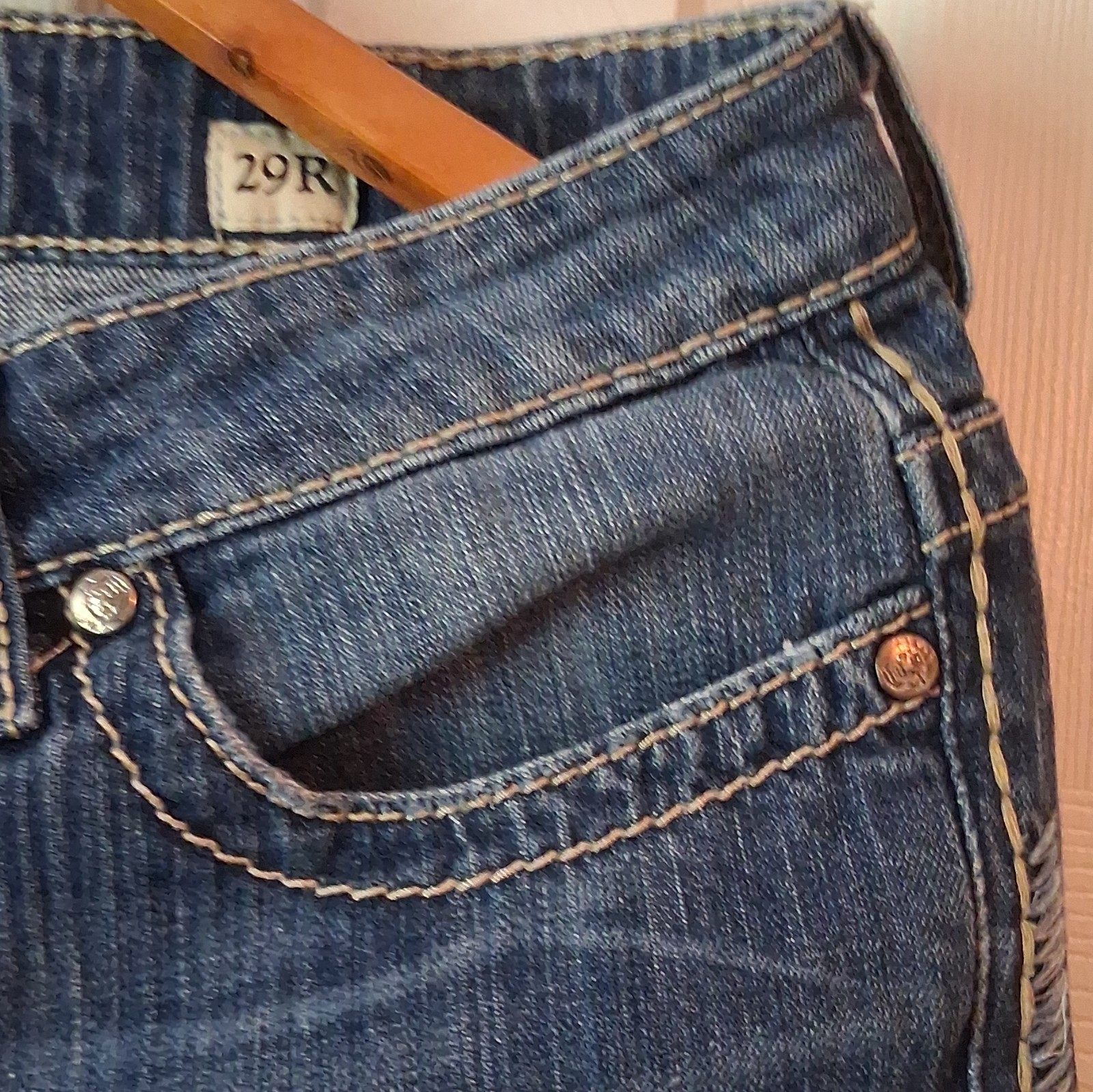 BKE Women’s Bootcut Jeans Blue Medium Wash Low Rise 5-Pocket Button Accents