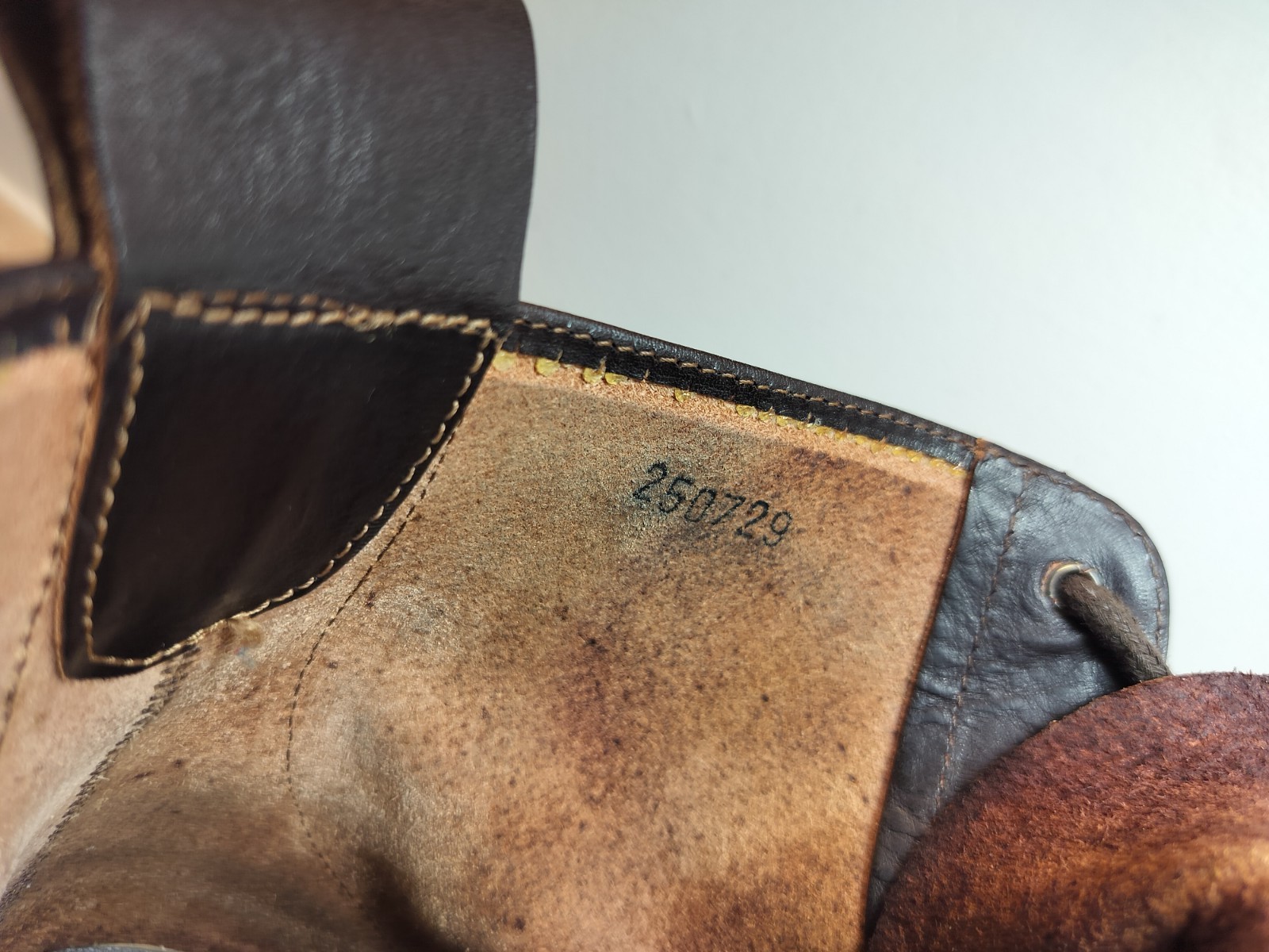 Gaucho Ninja Goodyear Welted Barefoot Chukka Boots – Chocolate Brown Size 12 US