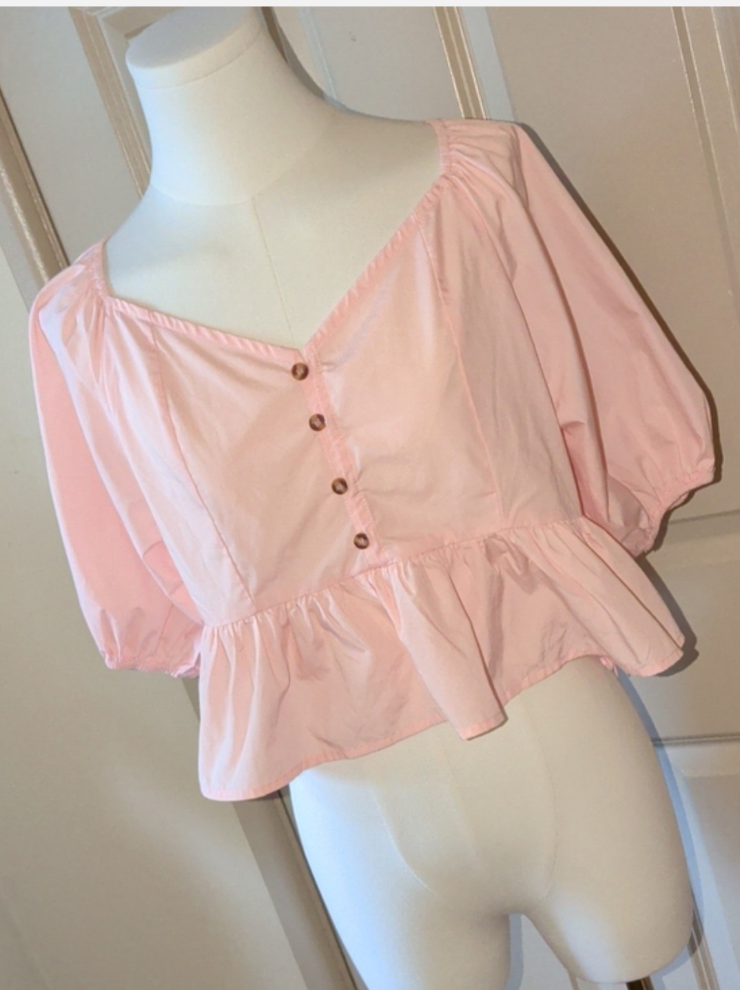 DAZY Women’s XL Pink Solid Square Neck Puff Sleeve Smocked Peplum Blouse