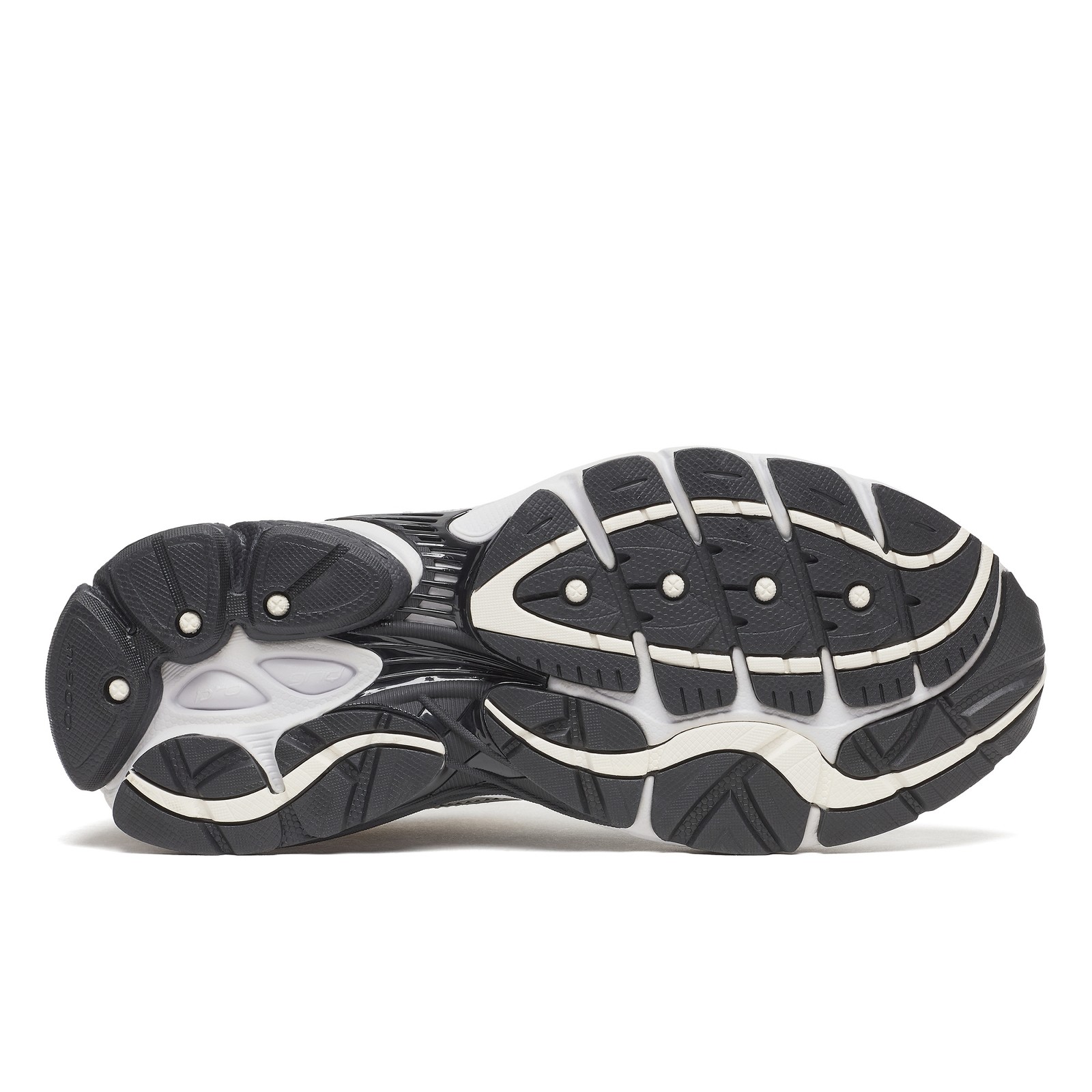 Saucony Women ProGrid Omni 9 Shoes