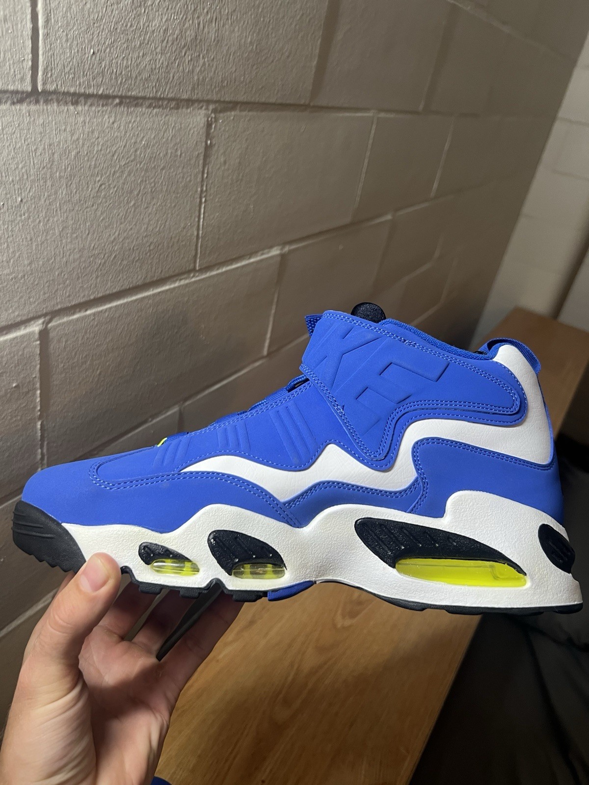 Nike Air Griffey Max 1 Varsity Royal Size 11 DS New Without Box DJ5161-400 2021