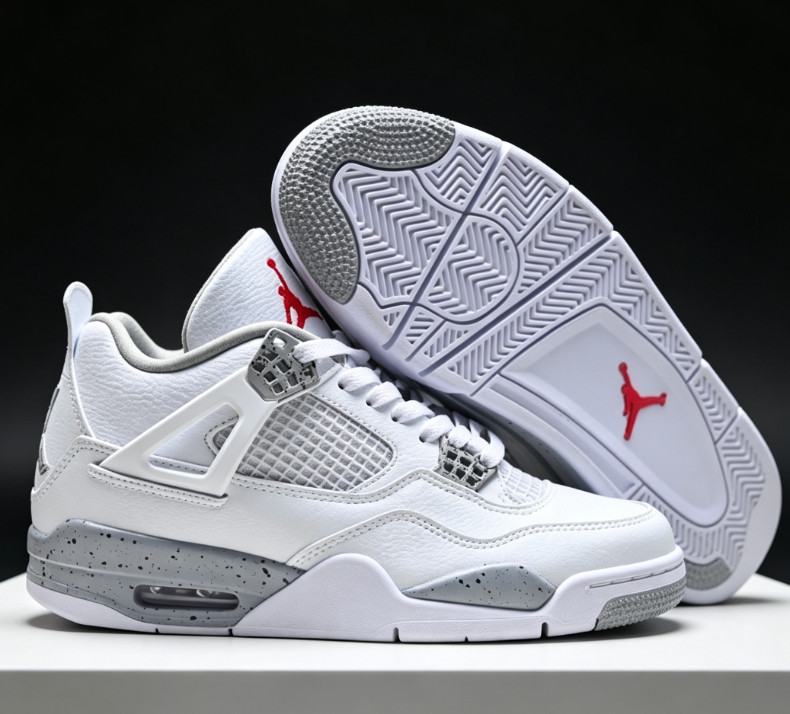 Jordan 4 Retro “White Oreo” Men’s Size 12 Pre-Owned Good No Box Sneakers