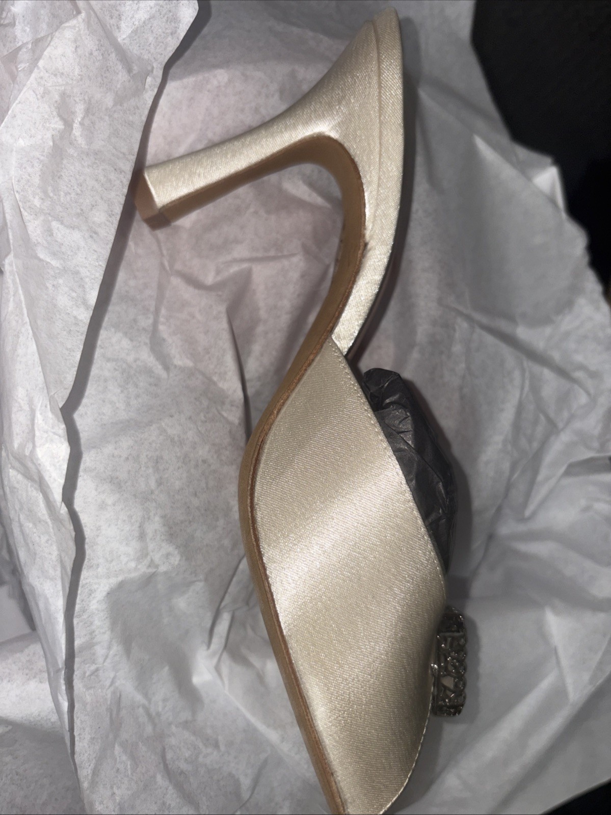Nou The Mule Ivory Satin – Platinum Gem Size 38