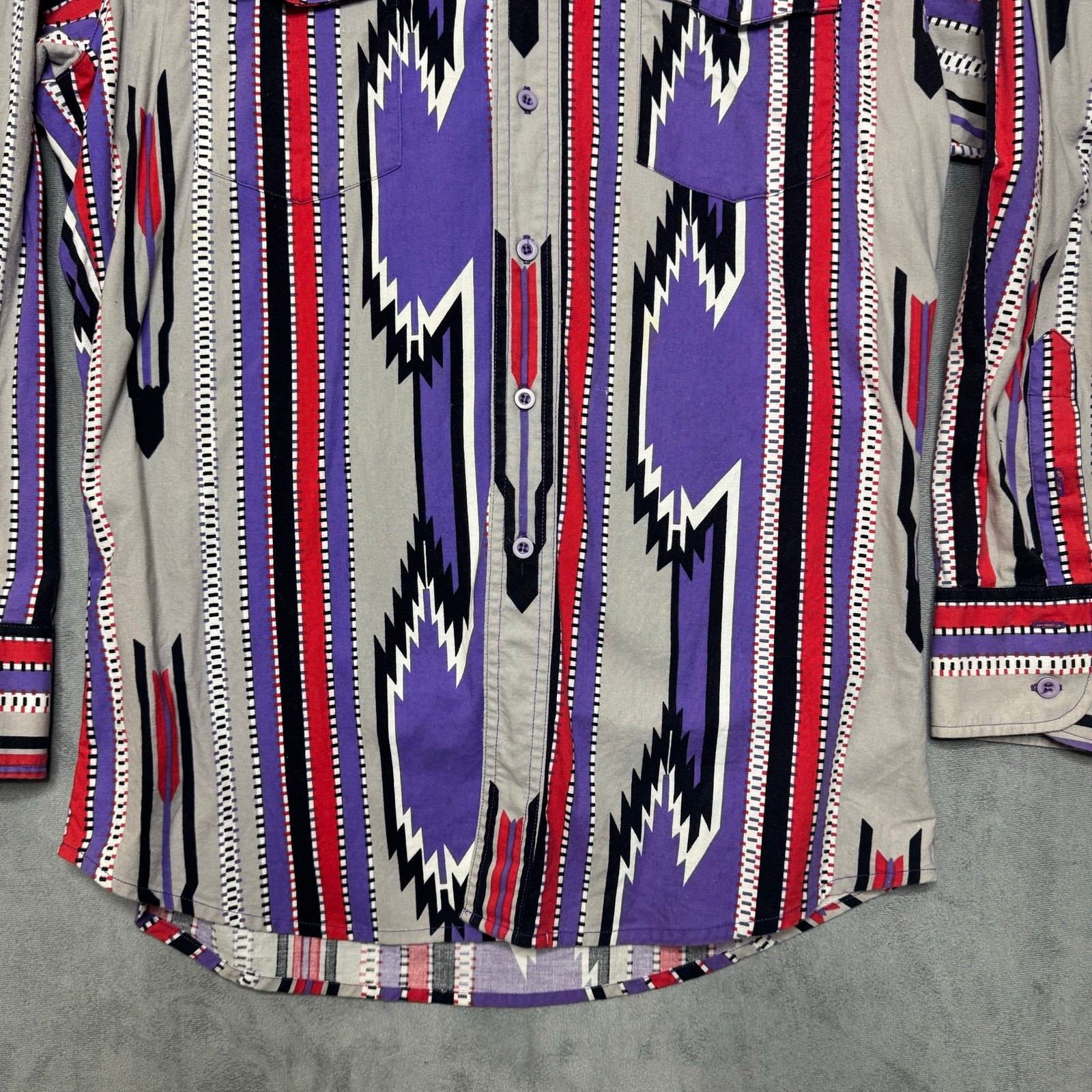 Vtg Wrangler 90’s Tribal Aztec Pattern Medium Native Western Shirt Buttondown