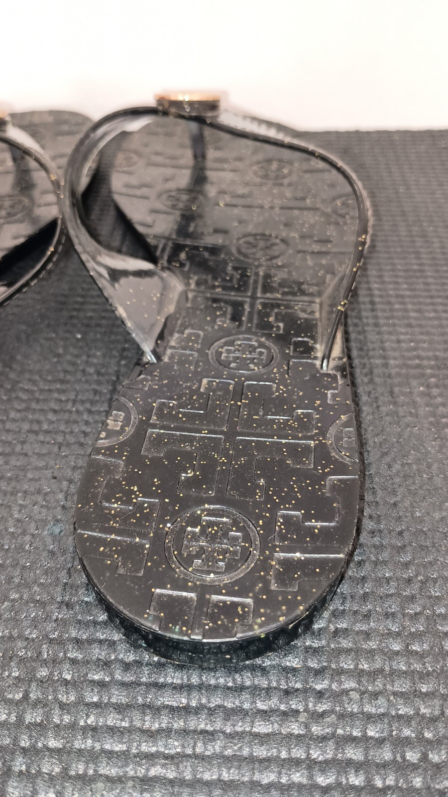 Tory Burch Jelly Sparkle Flip Flops Fit Like 9 Measurements In Pictures