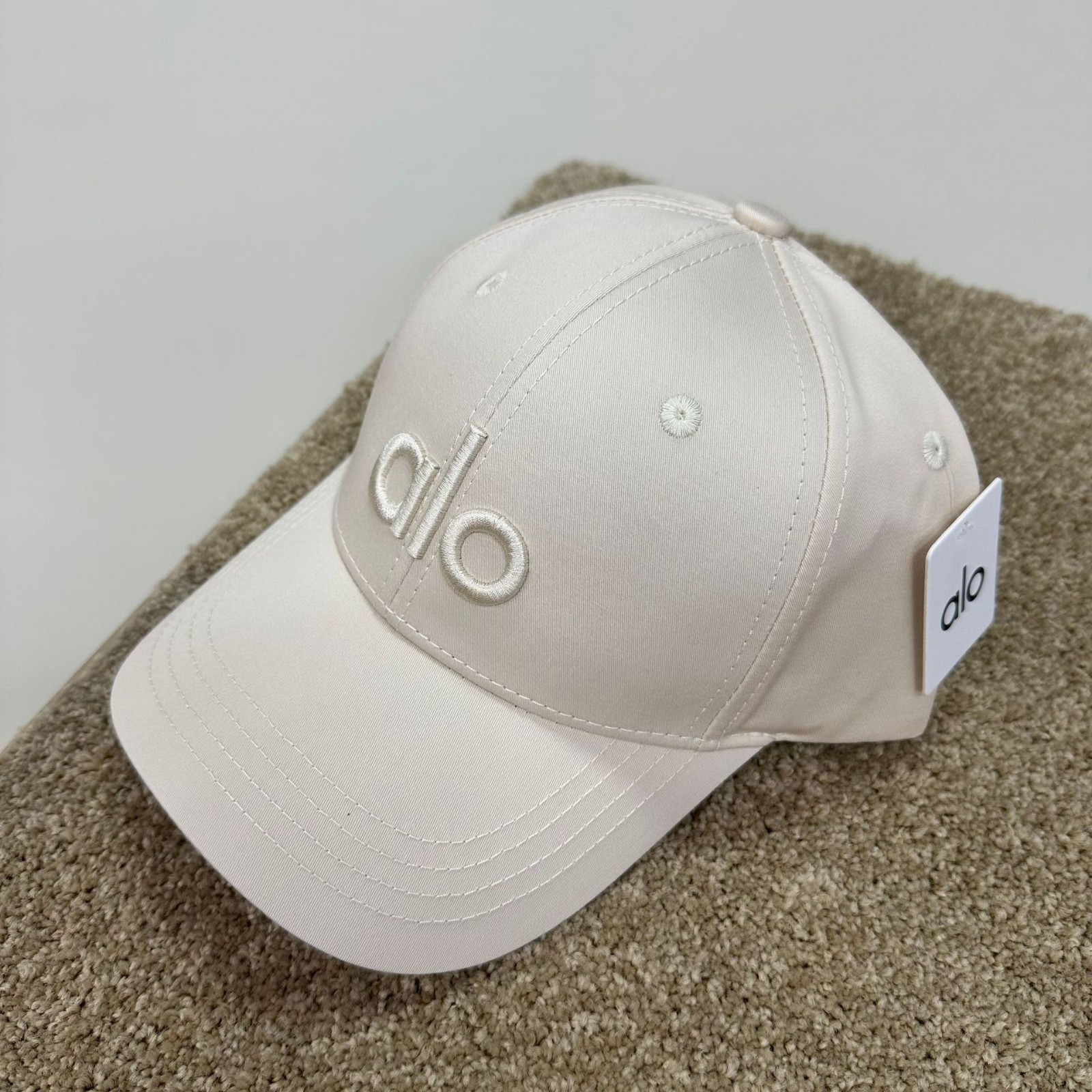 Alo Yoga Hat Performance Off Duty Cap One Size Adjustable