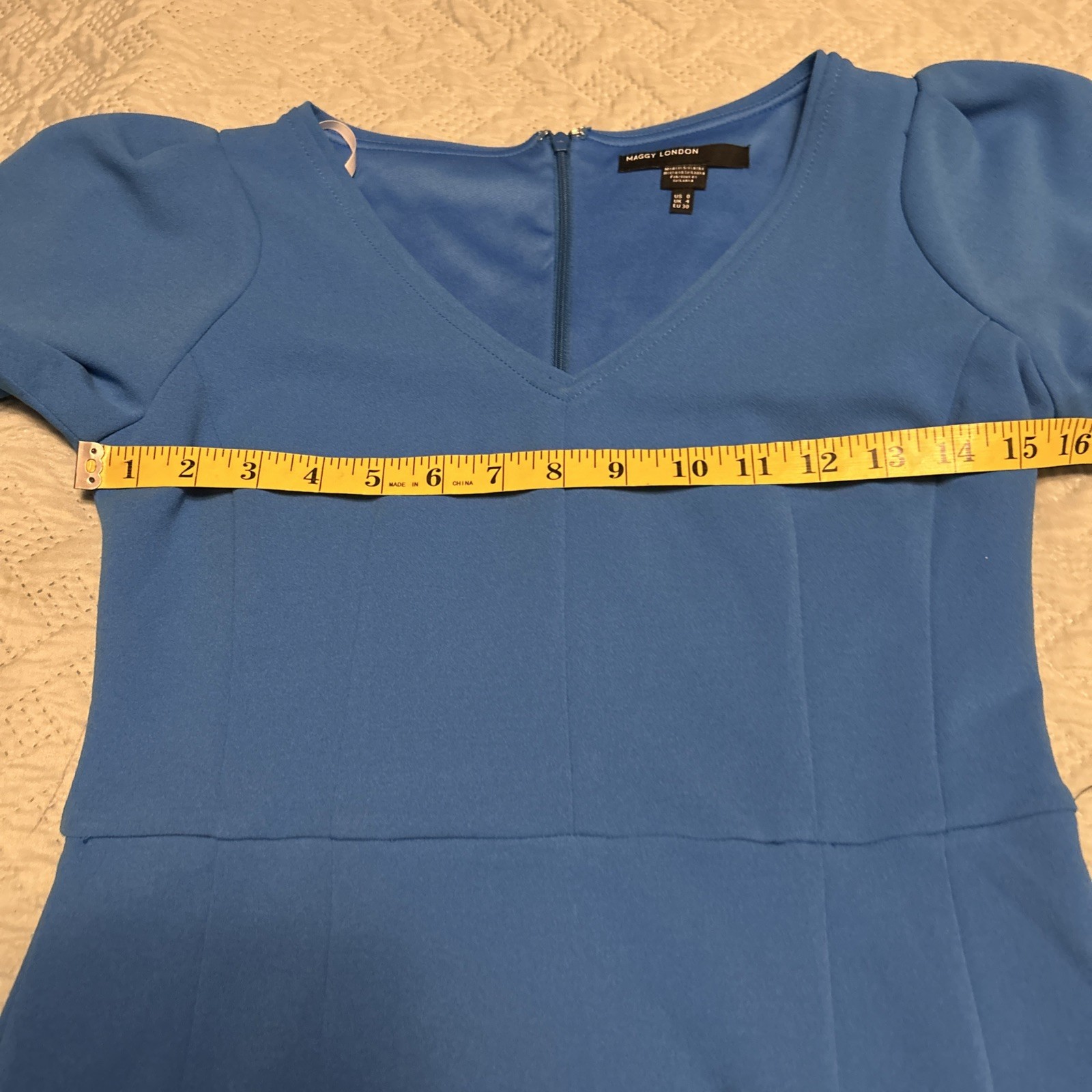 Maggy London Blue Tie Neck ocean blue Dress RN 58142 NWT Women’s Size 0