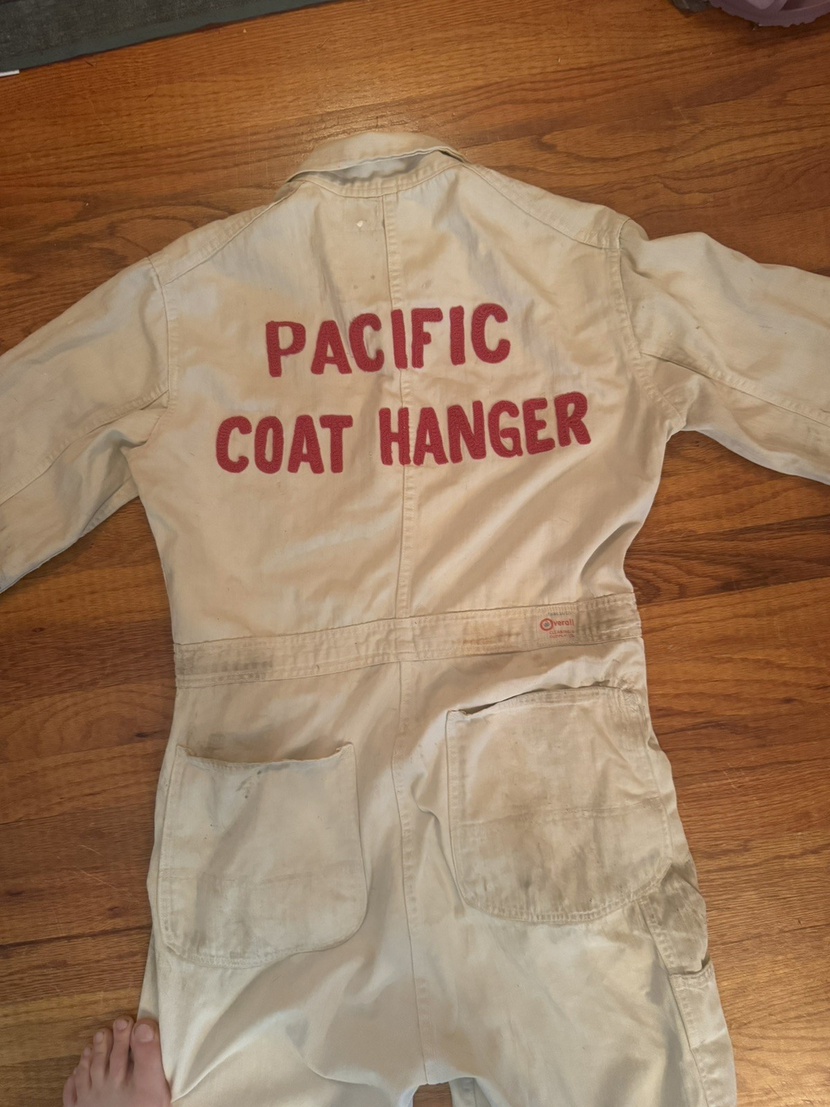 Vintage 60-70s Chain Stitch Pacific Coat hanger Coveralls size 36