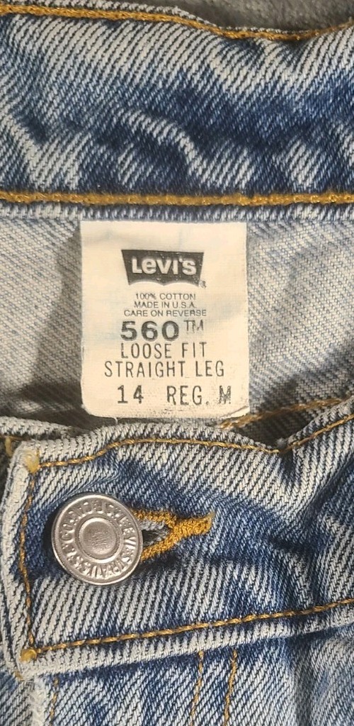 Vintage 1998 Levi’s 560 Women’s Size 14 Reg M Loose Fit Made in USA Blue Denim