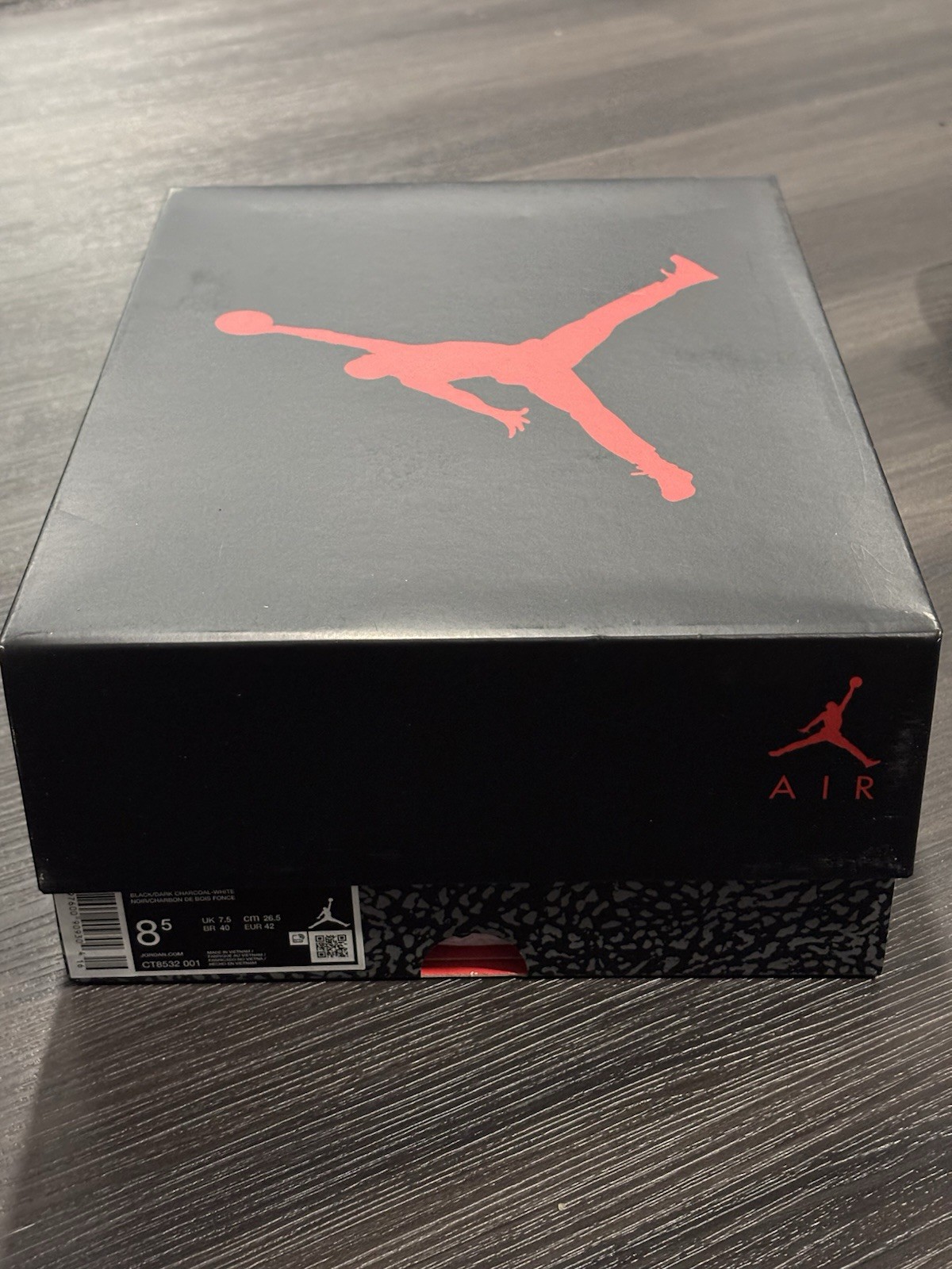 Jordan Air Jordan 3 Retro Black Cats 8.5US