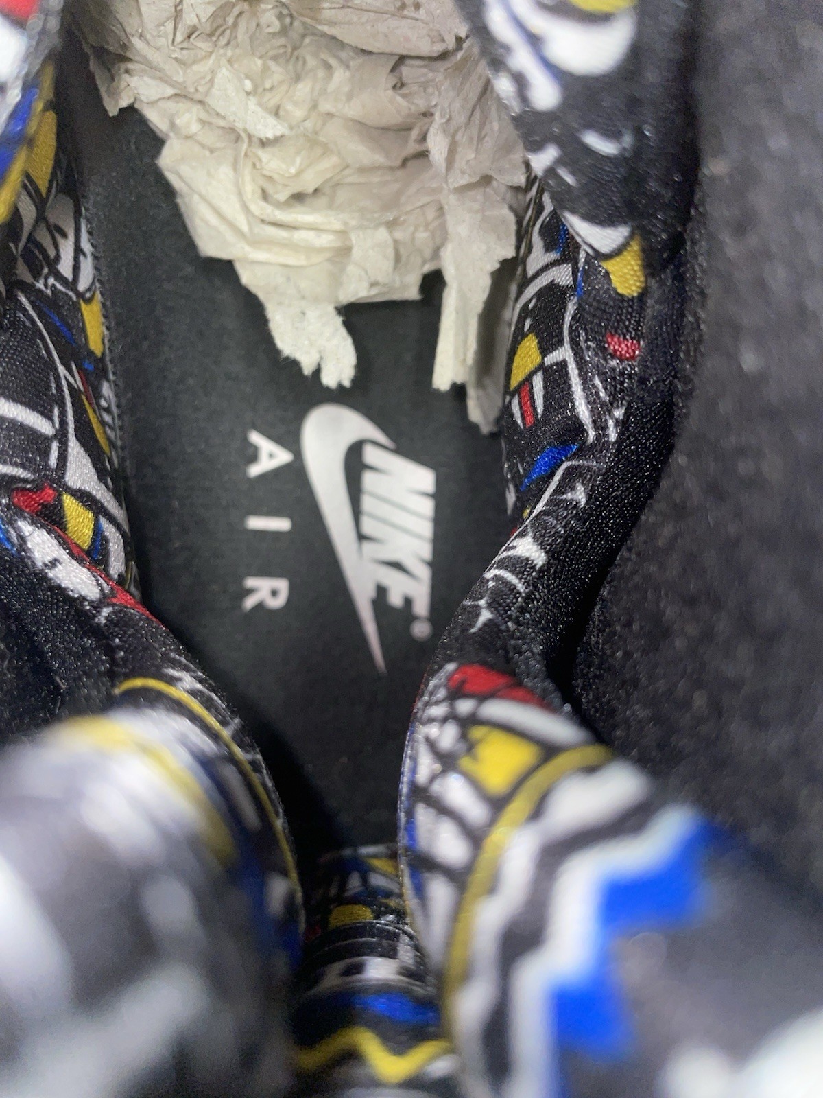 Air Jordan 8 Retro “PLAYOFFS” 2023 – Size 9 – 305381 062 Black Red White