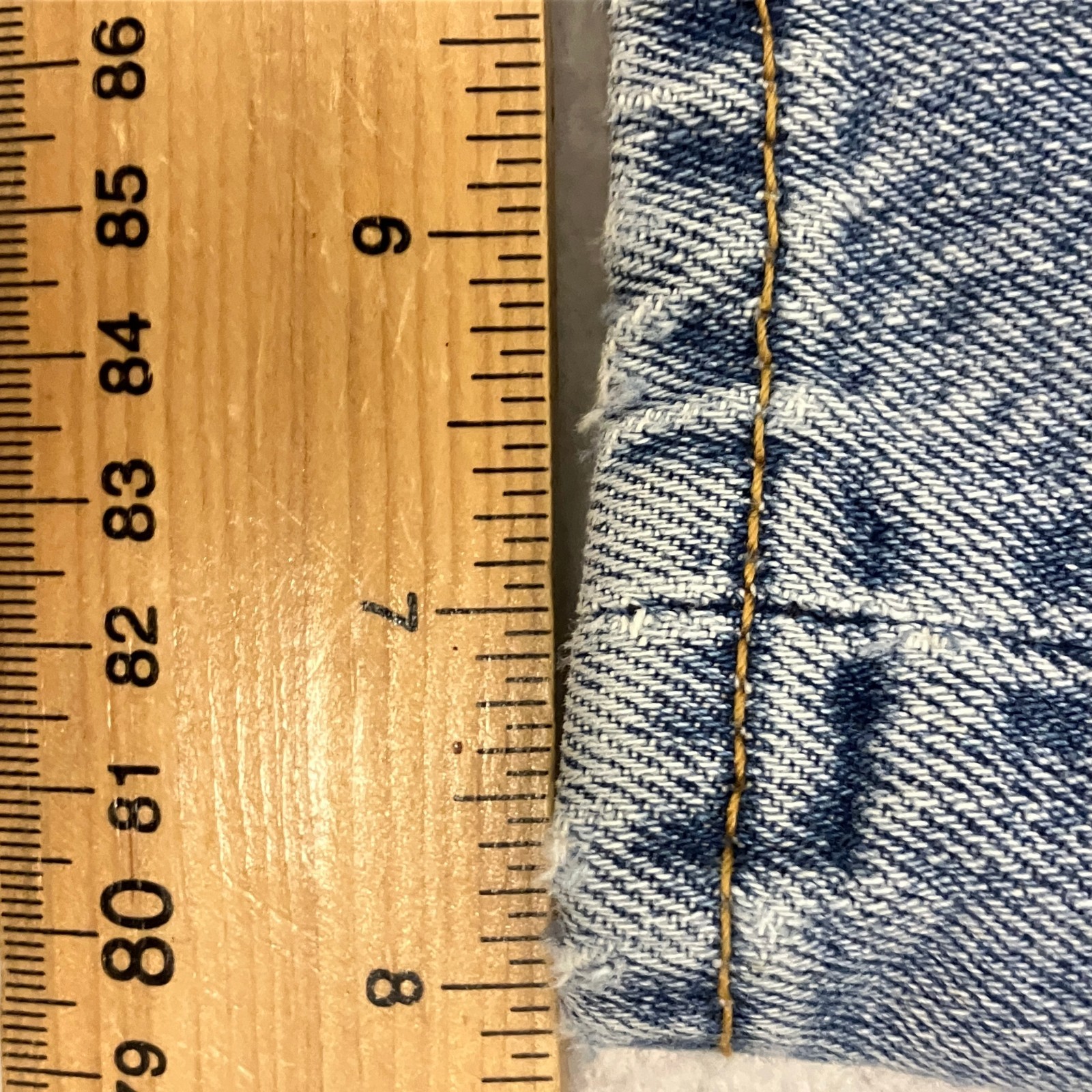 Levi’s 501 Jeans Mens 32W 34L Blue Straight Leg Denim Button Fly Red Tab