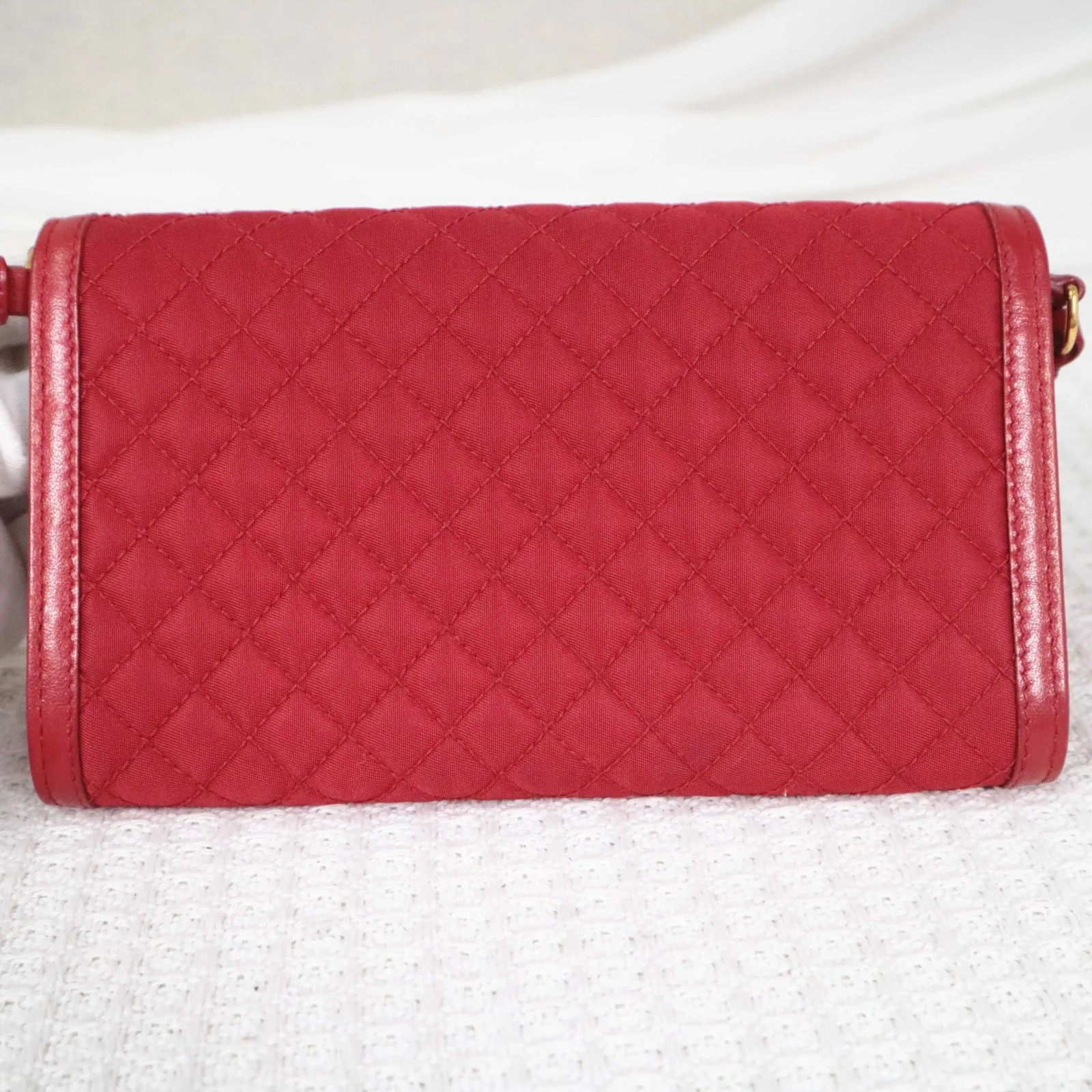 Prada Wallet On Chain Woc Red Tessuto Nylon Calfskin (mm042926f7r)