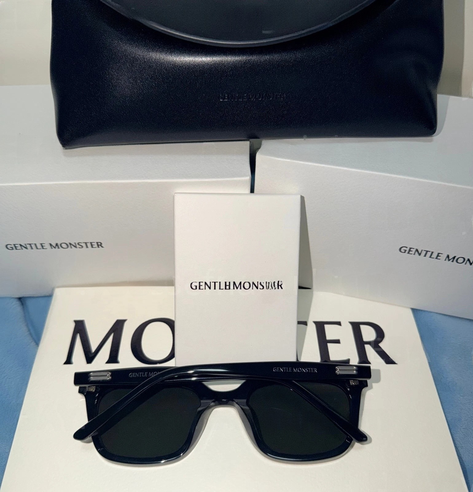 2026 GentleMonster Soho 01 Sunglasses Black Frame Black Lenses