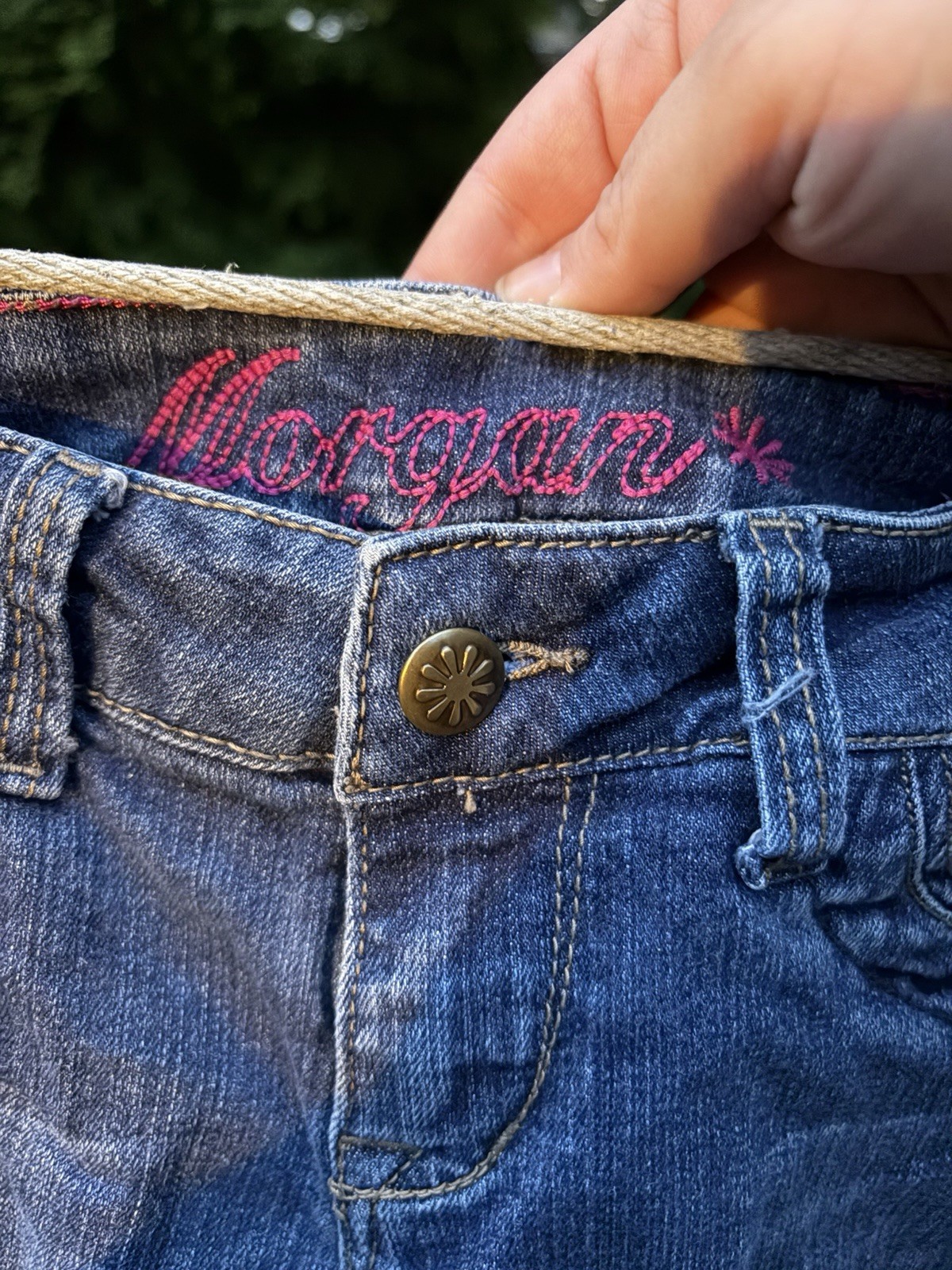 Morgan cuffed frayed hem denim shorts with cute back hits in US 2 #microshorts