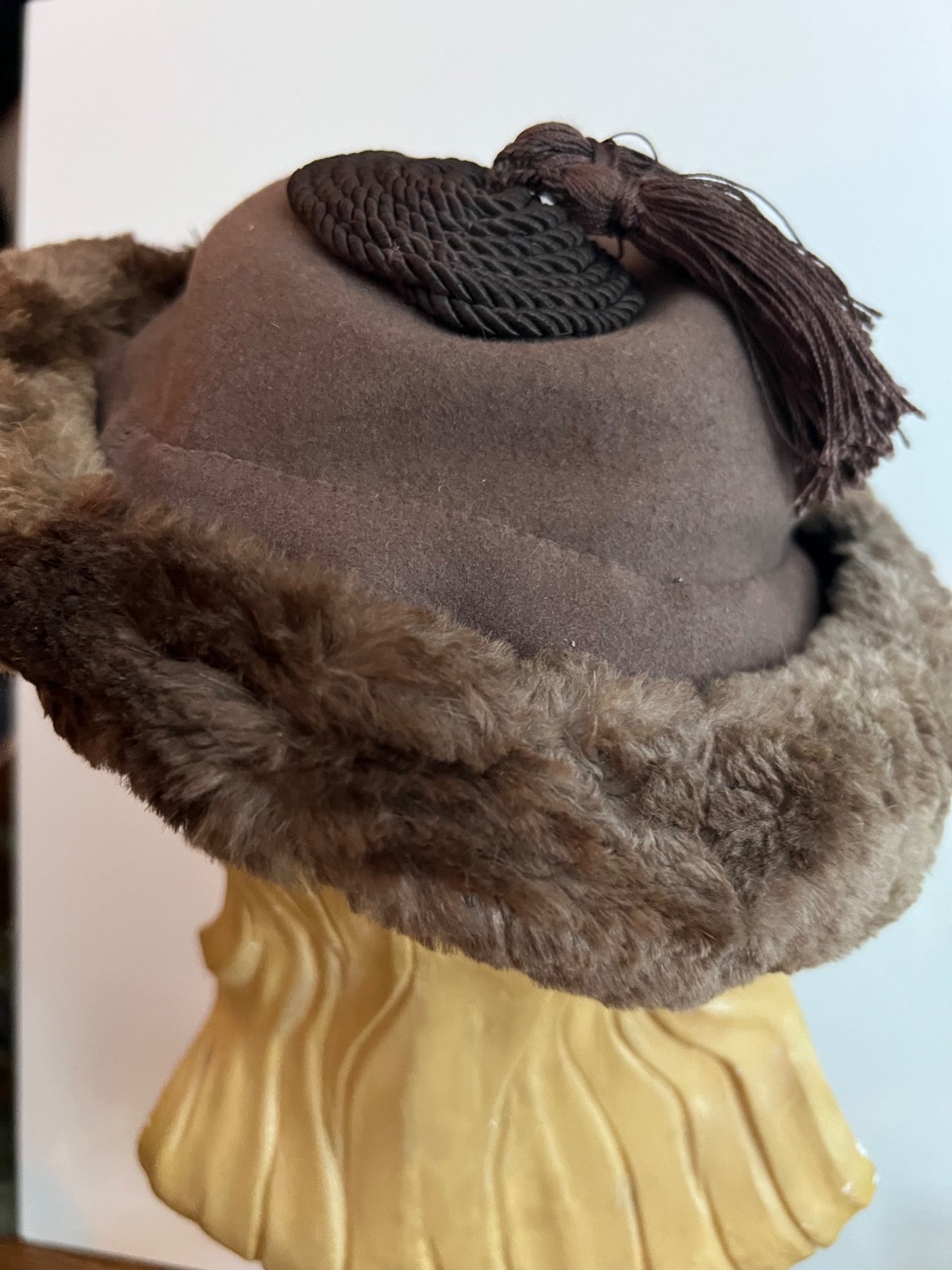 Vintage Round Real Fur and wool Hat , STYLISH, tassel.