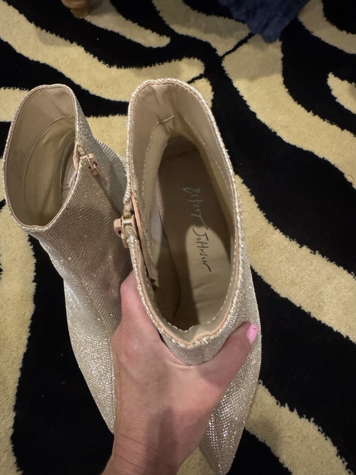 Betsy Johnson Women’s Gold Textile Pointed Toe Ankle Bootie Zip Pearl 8M