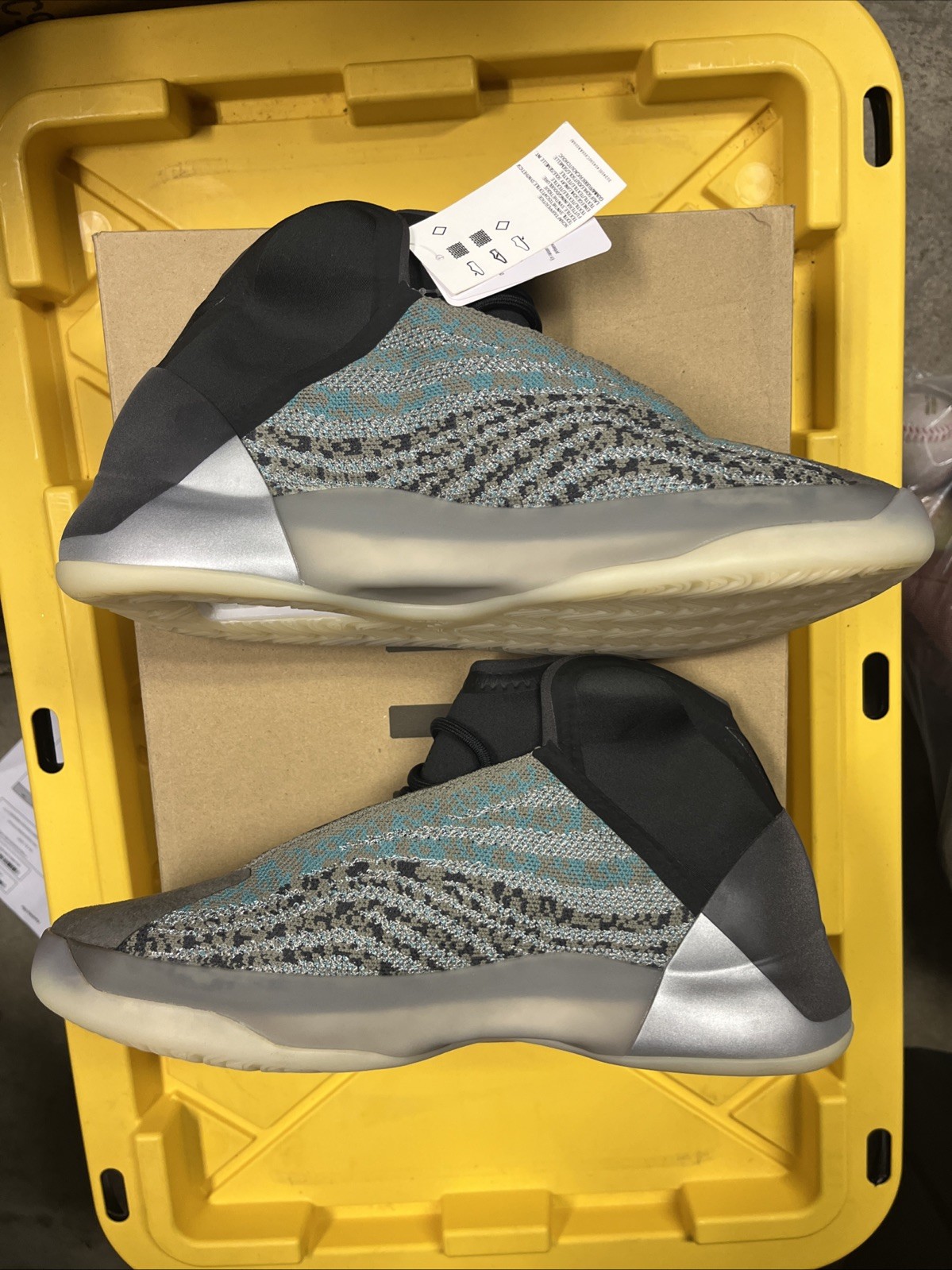 Size 11.5 – Adidas Yeezy Quantum Teal Blue