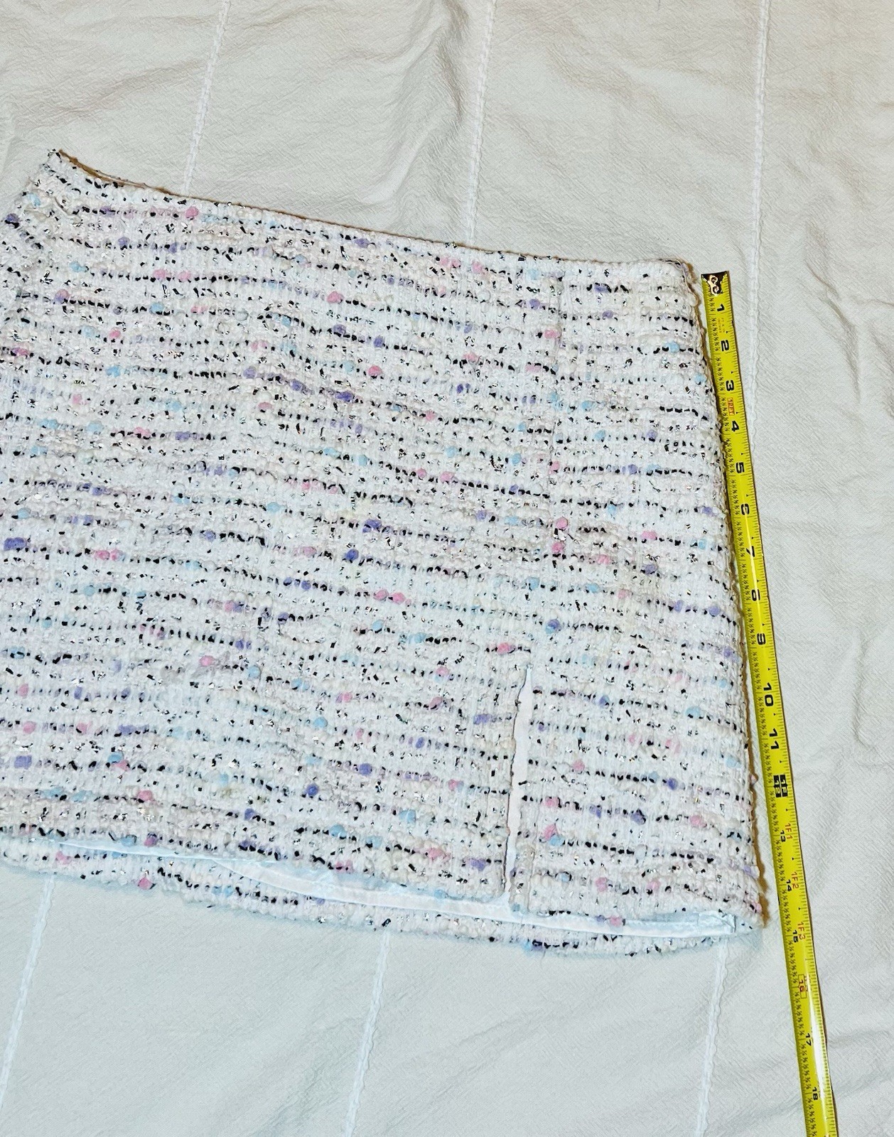 Olivaceous Tweed Mini Skirt Womens Small White Multicolor Boucle Chic