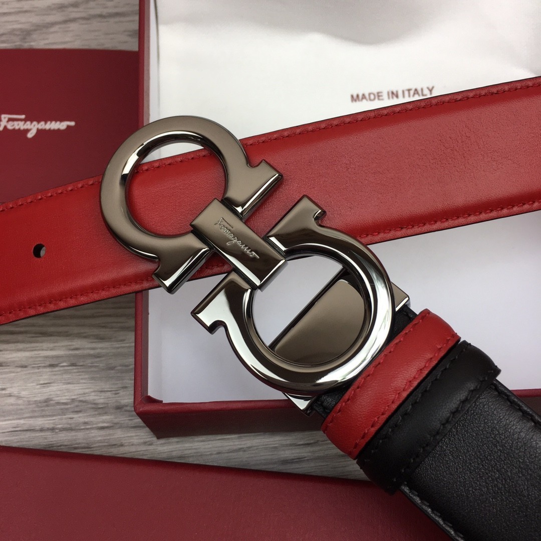 NWT Authentic Ferragamo Belt width 3.5cm/1.37inch Black / Red Reversible