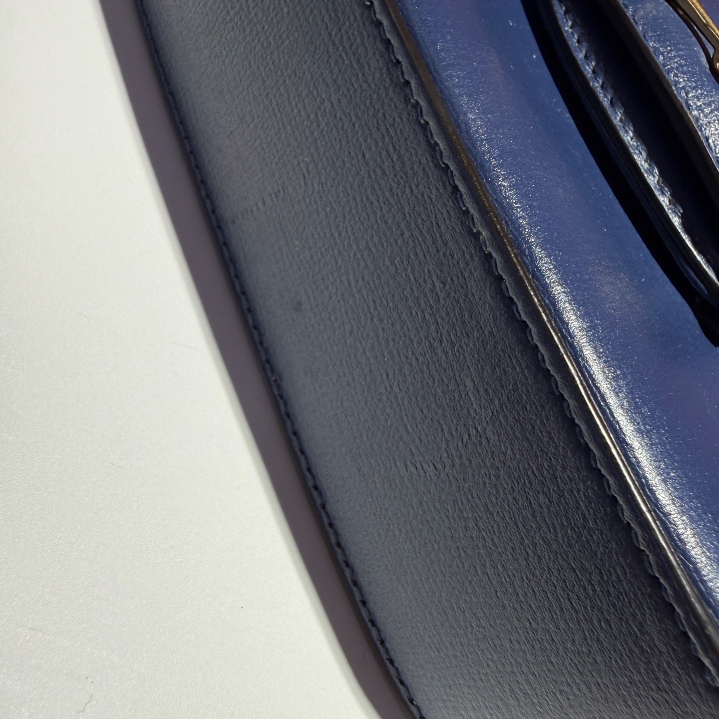 Gucci Pre-Owned Authentic Saddle Bag Navy 20.5*5*14.5 cm