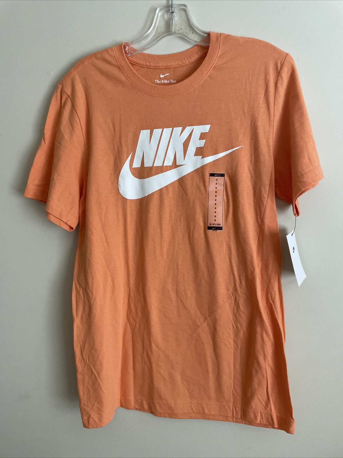 Nike Men’s Sportswear T-Shirt Active Short Sleeve Graphic Tee Orange White Small