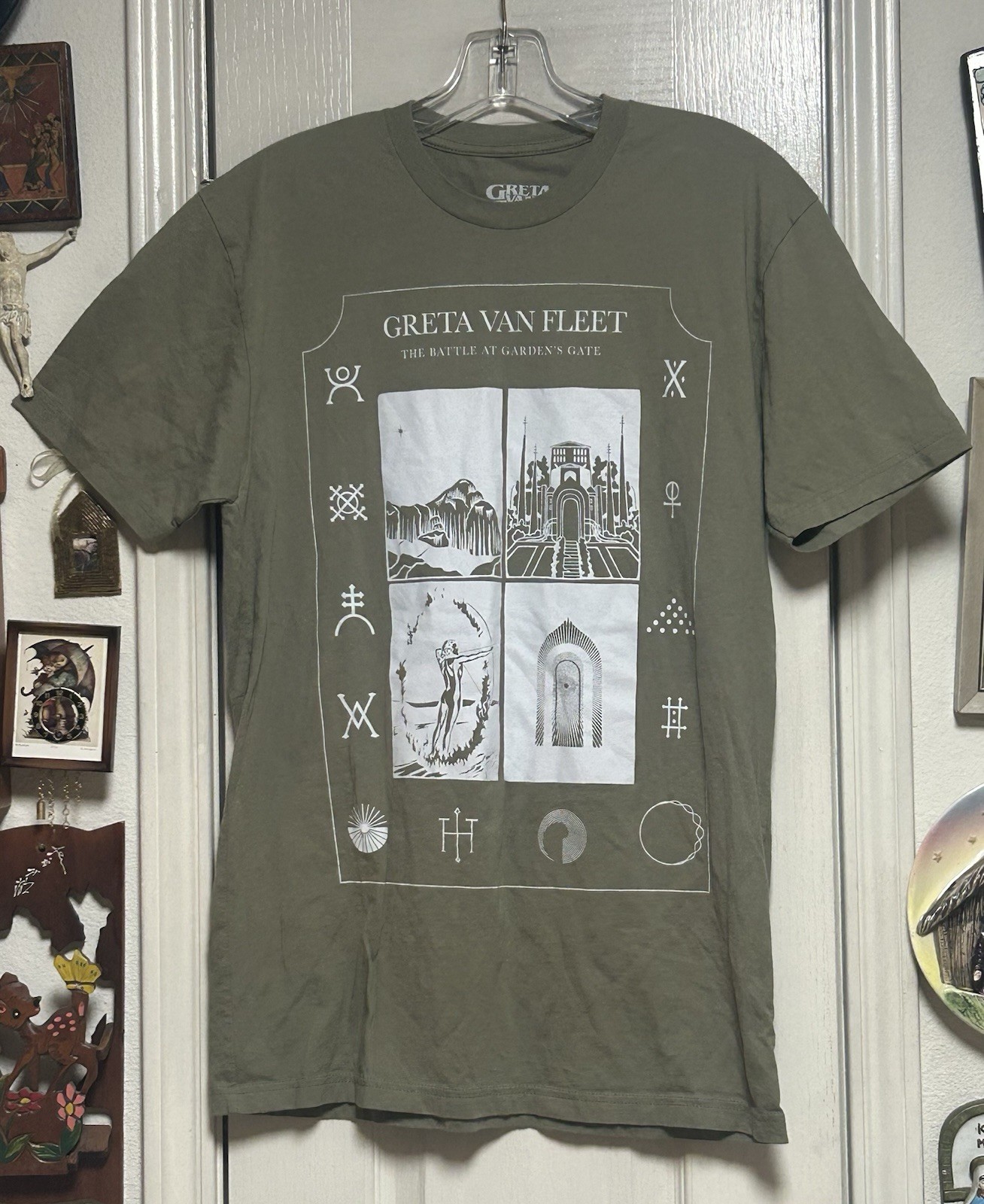 GRETA VAN FLEET -THE BATTLE AT GARDEN’S GATE 2021 M T-Shirt