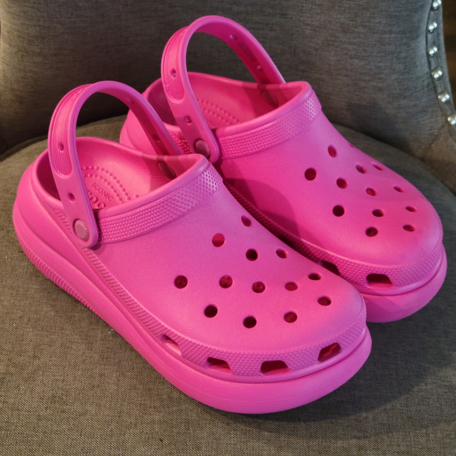 Crocs Classic Crush Platform Pink Clogs SZ W 9 M7 Casual Sandals