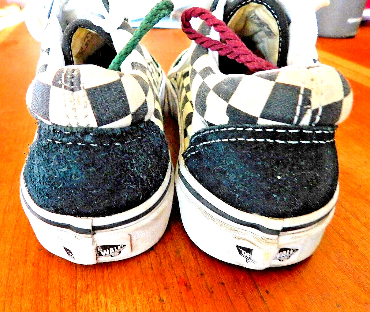 VANS black/white suede/canvas checkerboard lo-cut skate shoes men 5 women 6.5