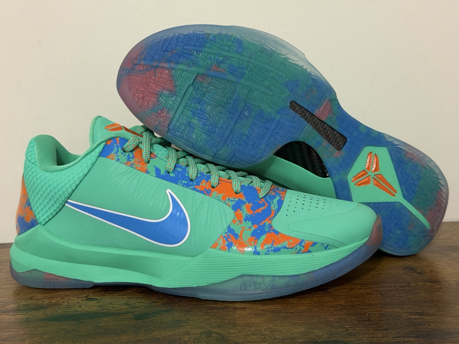NIKE KOBE 5 PROTRO NY VS NY JALEN BRUNSON FINALS KNICKS IX1200-300 SIZE 15 NEW