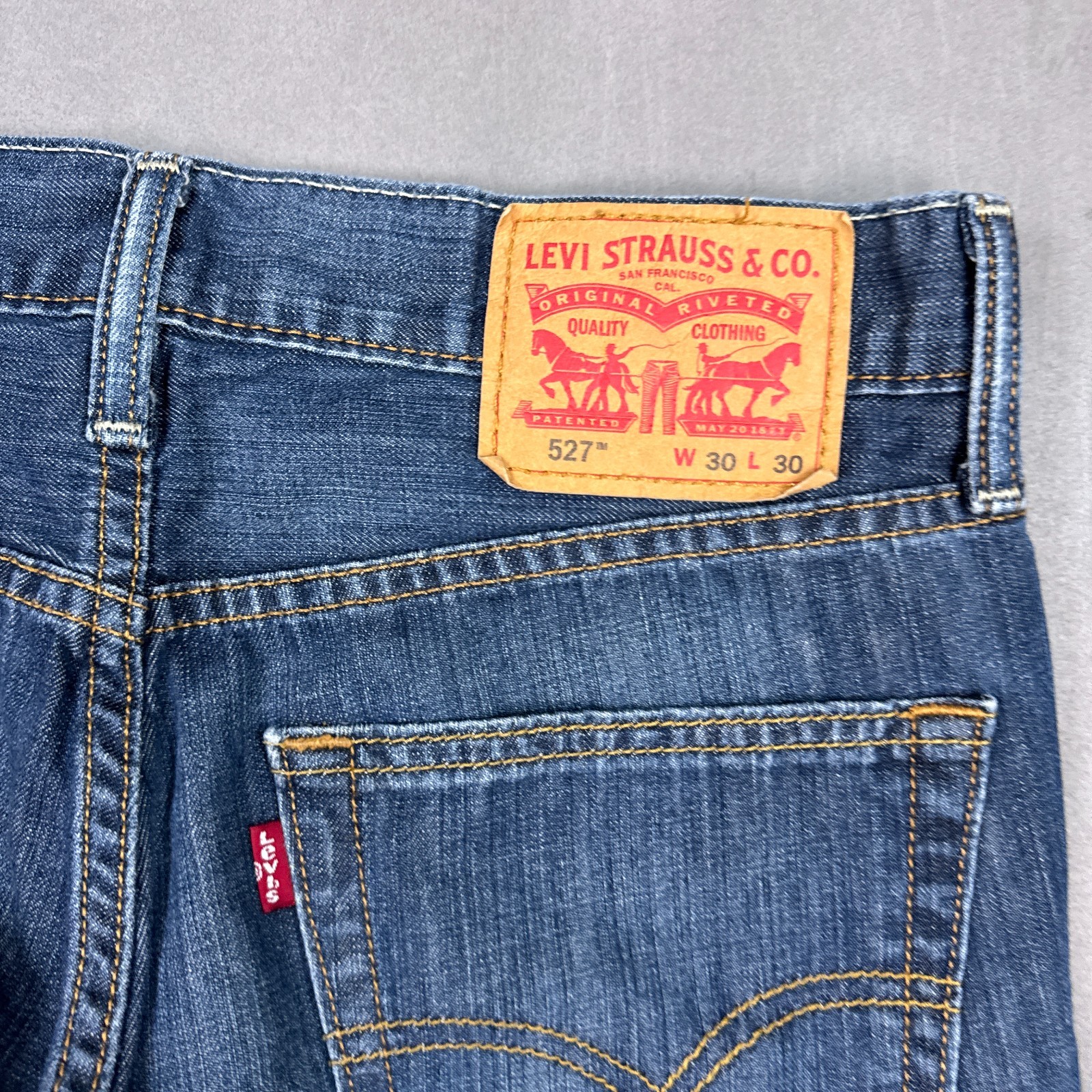 Levis Jeans Mens 30×27 Blue 527 Bootcut Denim Pants Western Faded (Tag30x30)