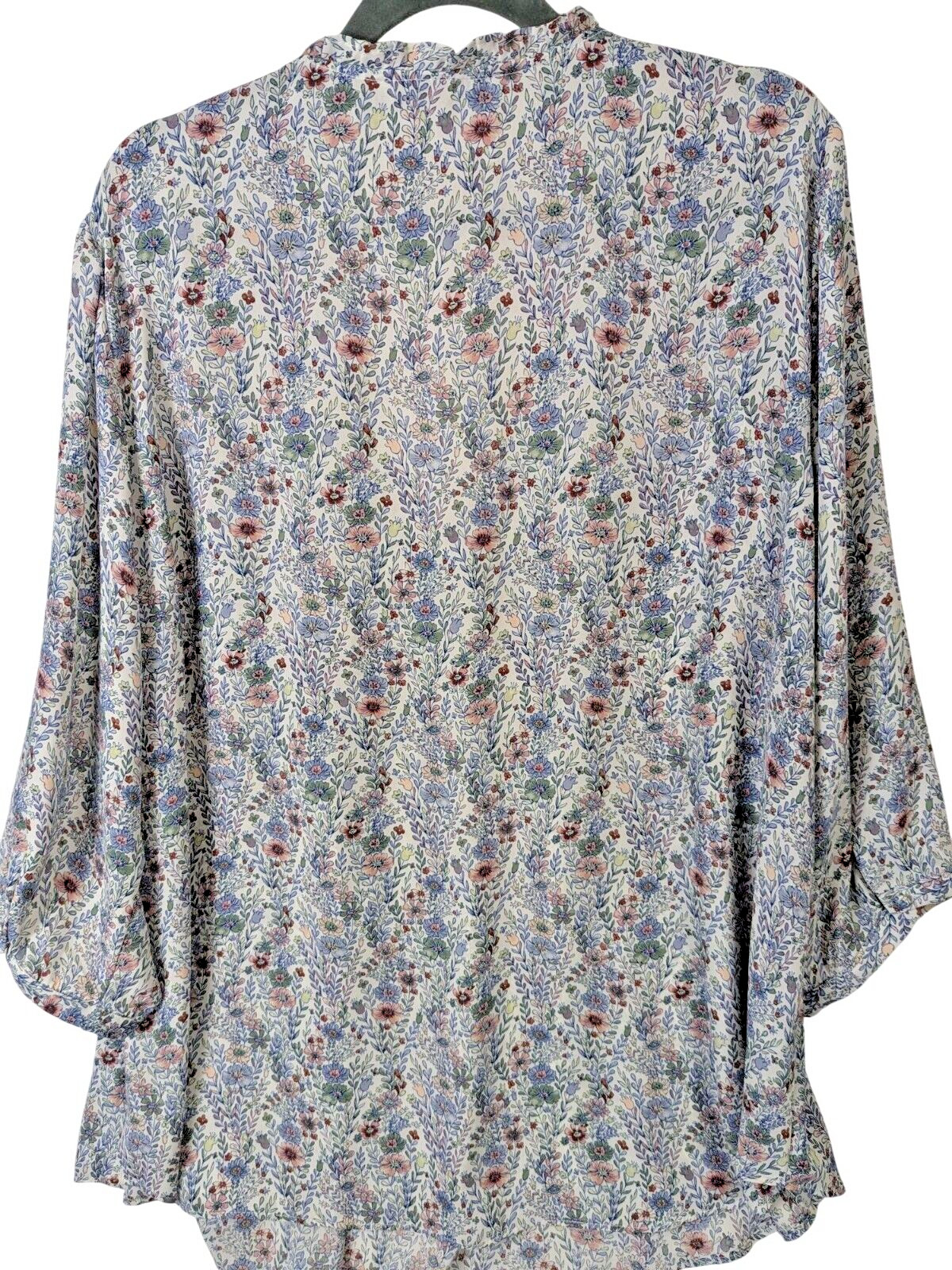 Rose + Olive Top Women size 1X Chiffon Romantic Pintucked Ruffle Dainty Office