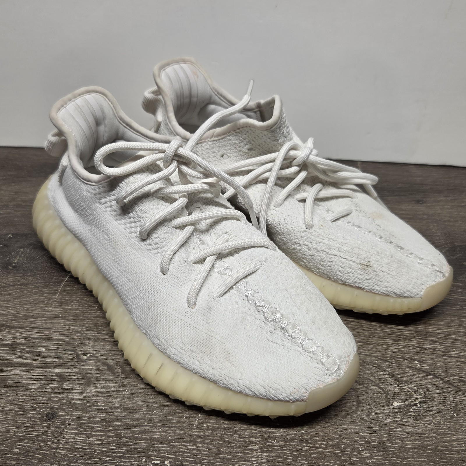 adidas Yeezy Boost 350 V2 Cream Triple White Size 7 Pre-Owned