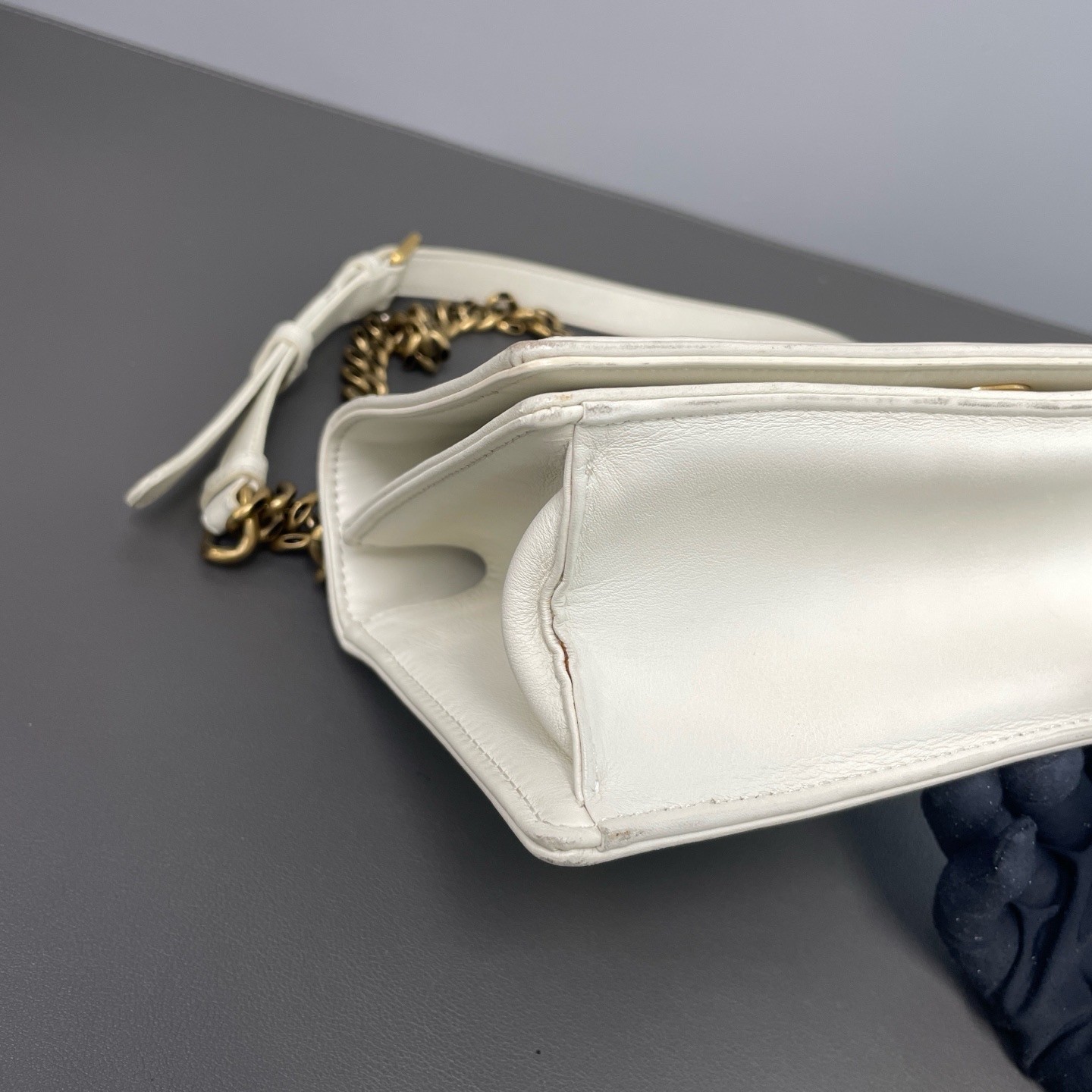 Dior Pre-Owned Authentic Chain Bag White 21.5*12.5*7 Free Tracked Shipping