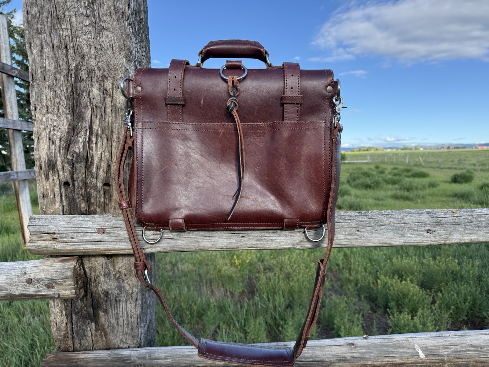 Saddleback Leather Classic Large Briefcase Chestnut RARE Shoulder Bag with Strap