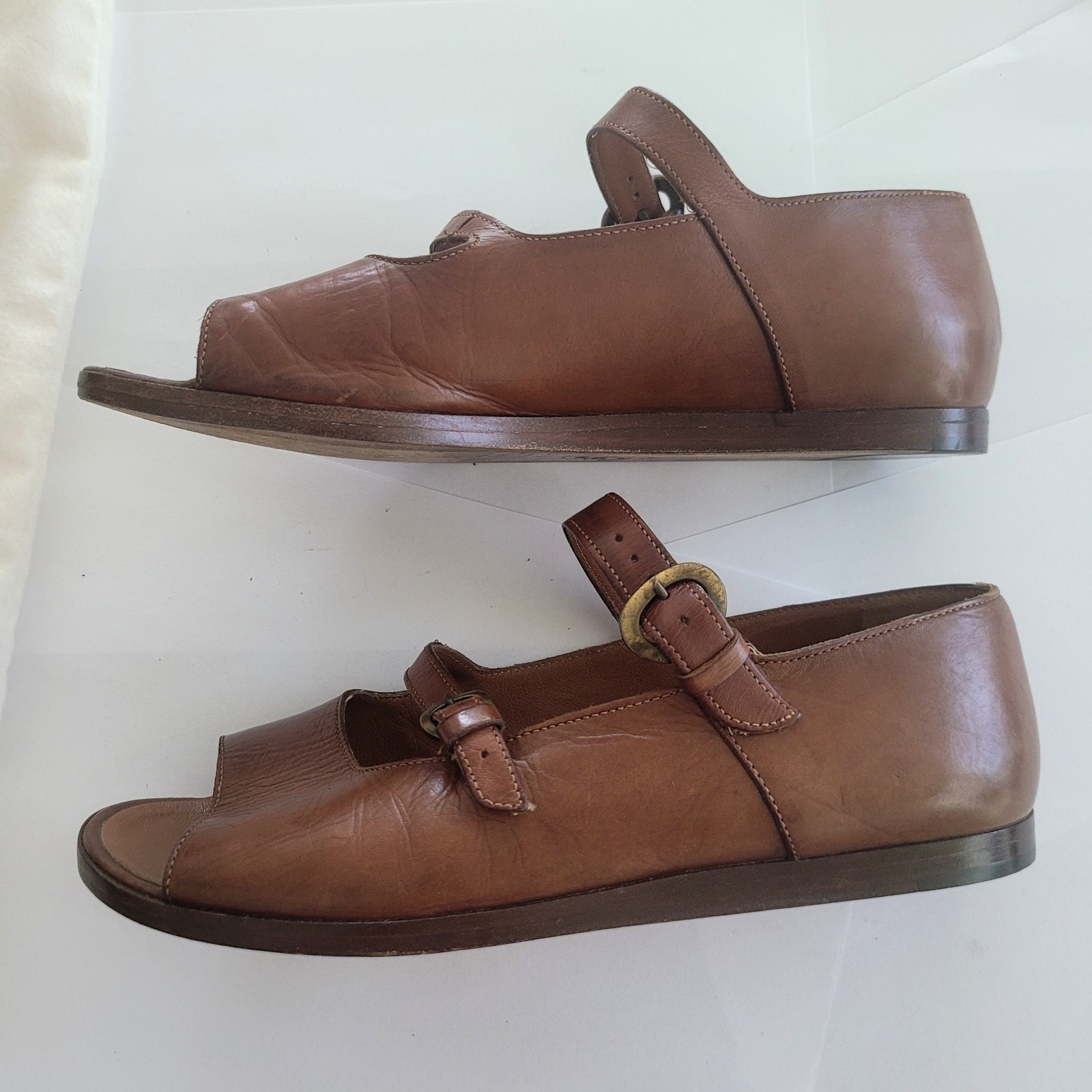 Joan & David Couture 7 Brown Open Toe Strappy Flat Handmade Italy Staps Women’s