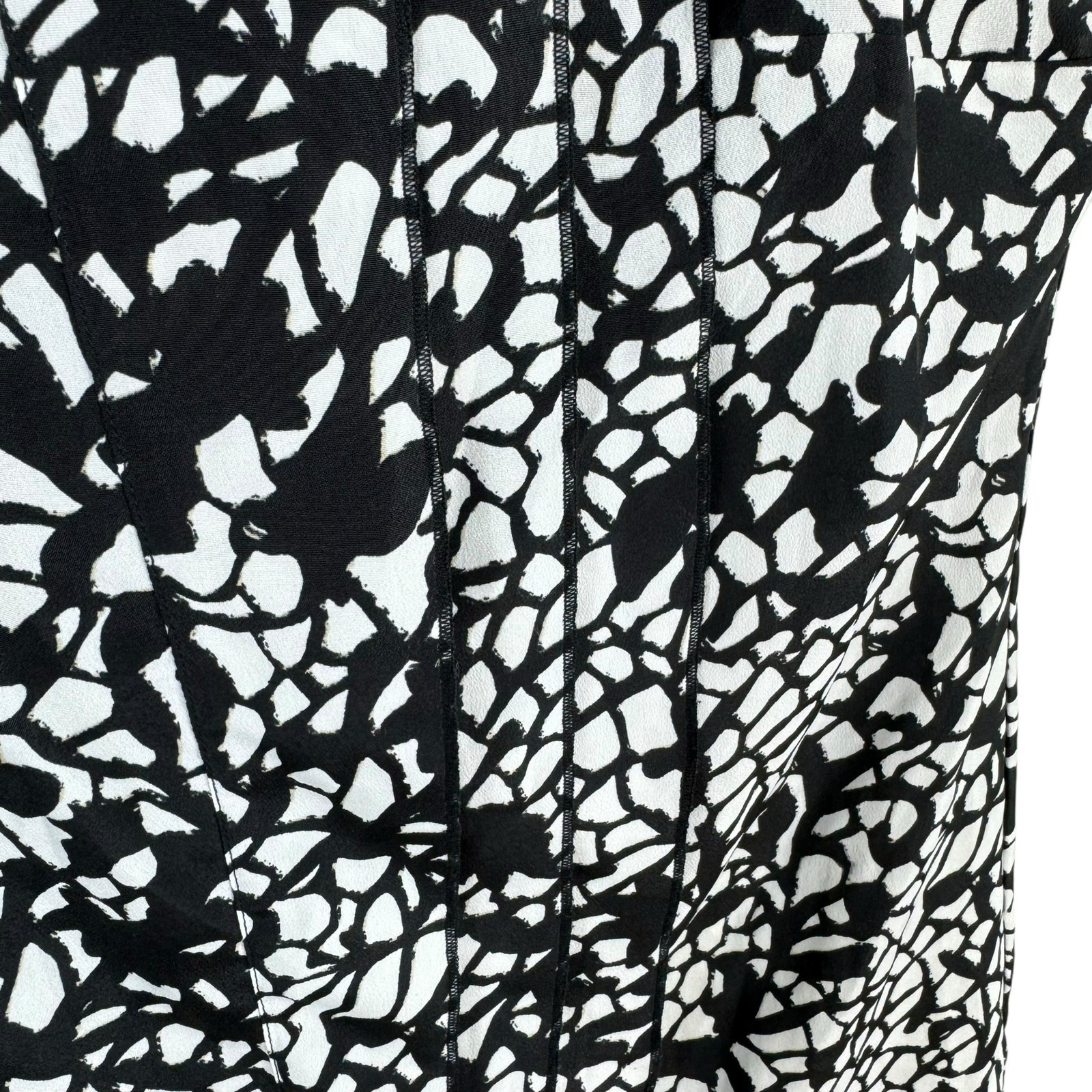 Ann Taylor Black White Lightweight Cap Sleeve Pullover Blouse Size M