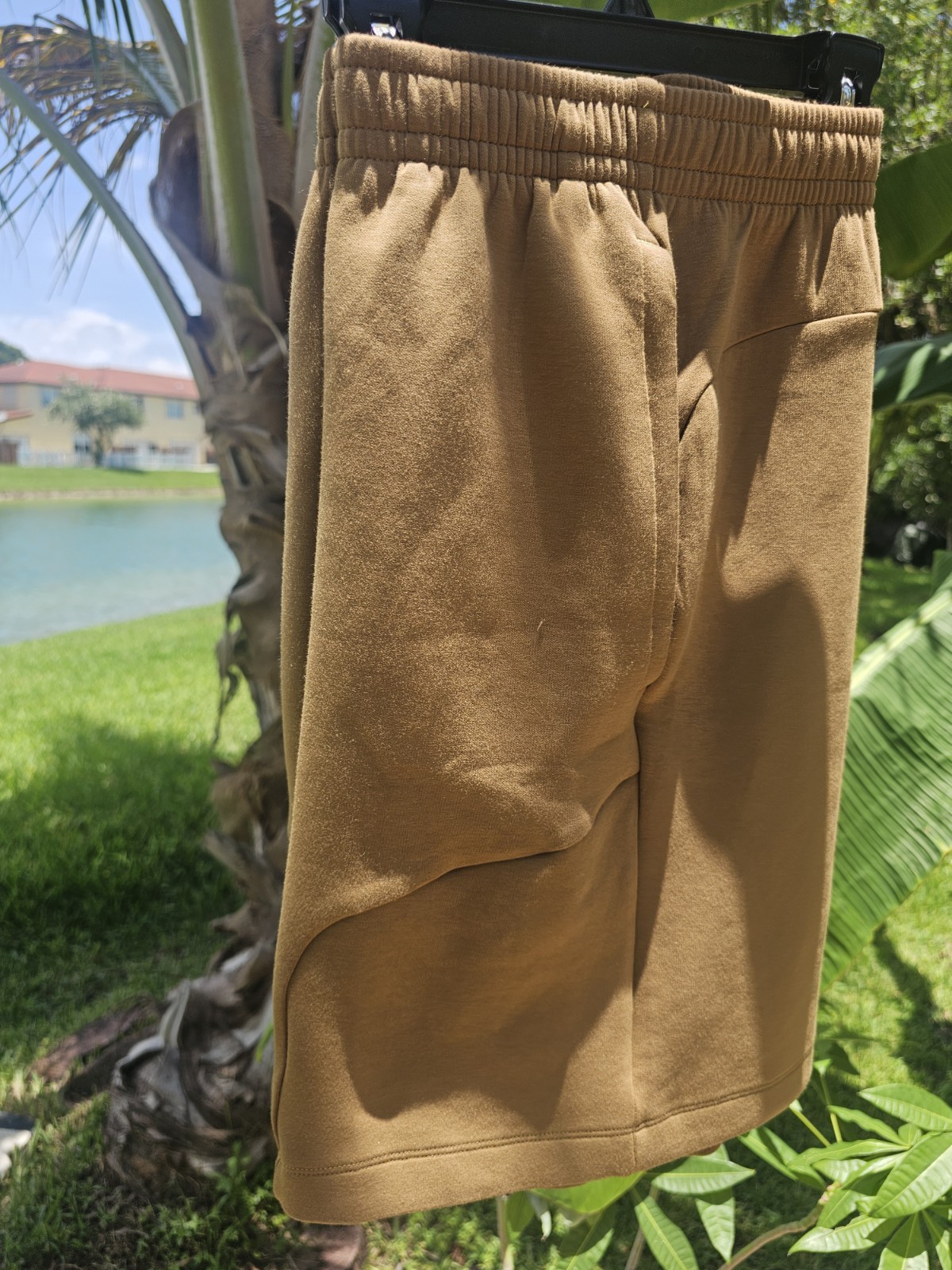 Under Armour Men’s Unstoppable Fleece Shorts Size 2XL Brown 1379809 498