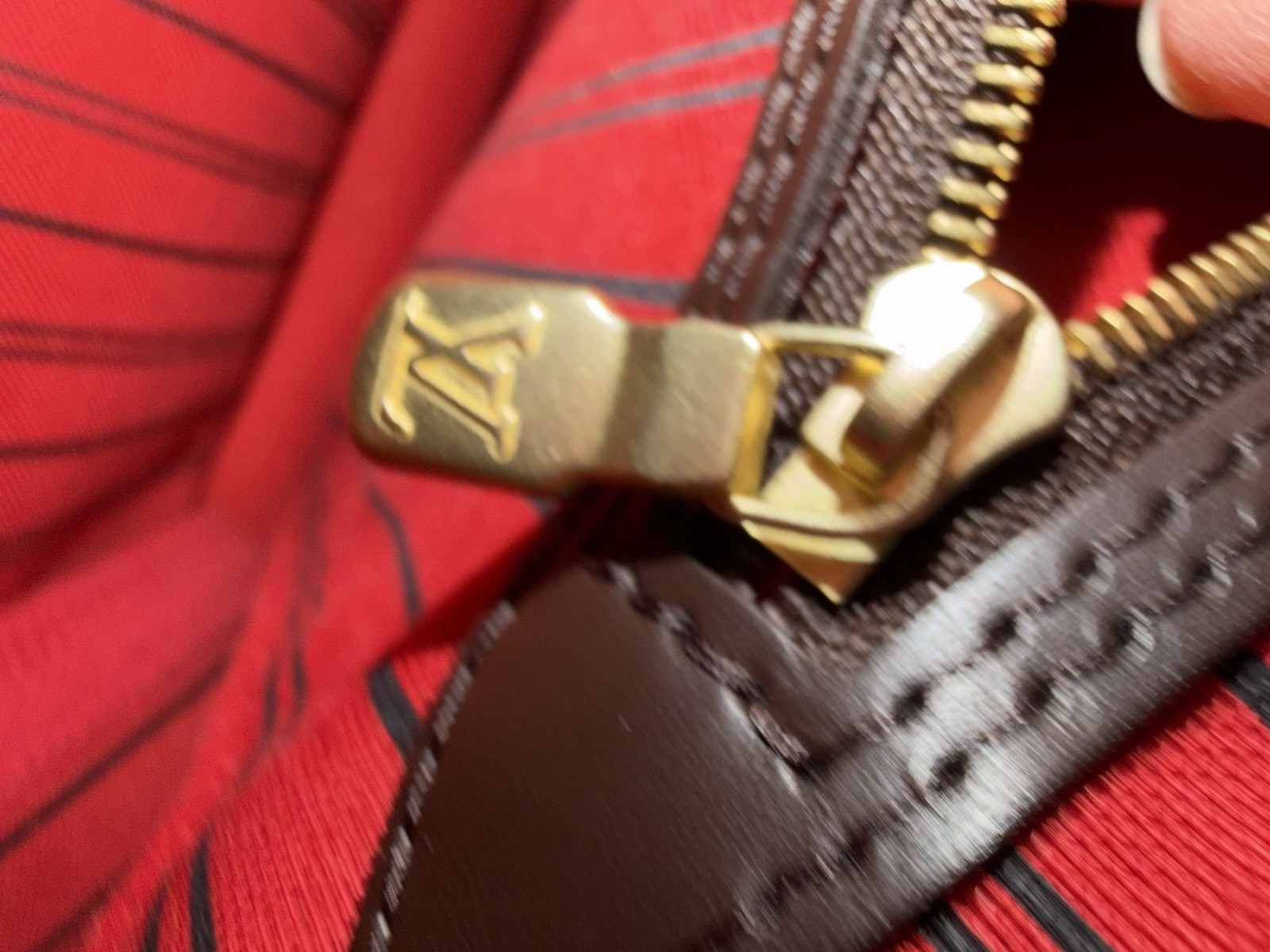 Louis Vuitton Neverfull GM Damier Ebene Canvas Bag