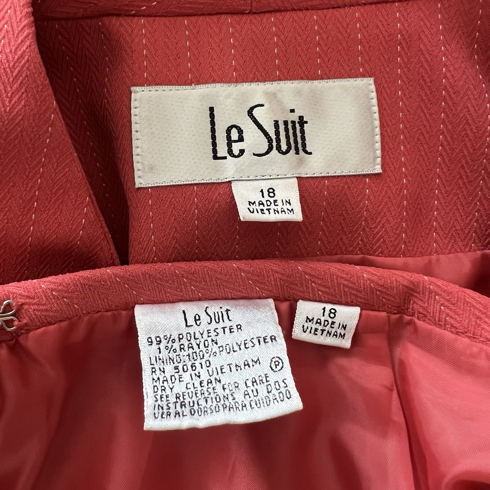 Le Suit Polyester Rayon Skirt Suit Size 18 Striped Light Orange Ruffle 2PC