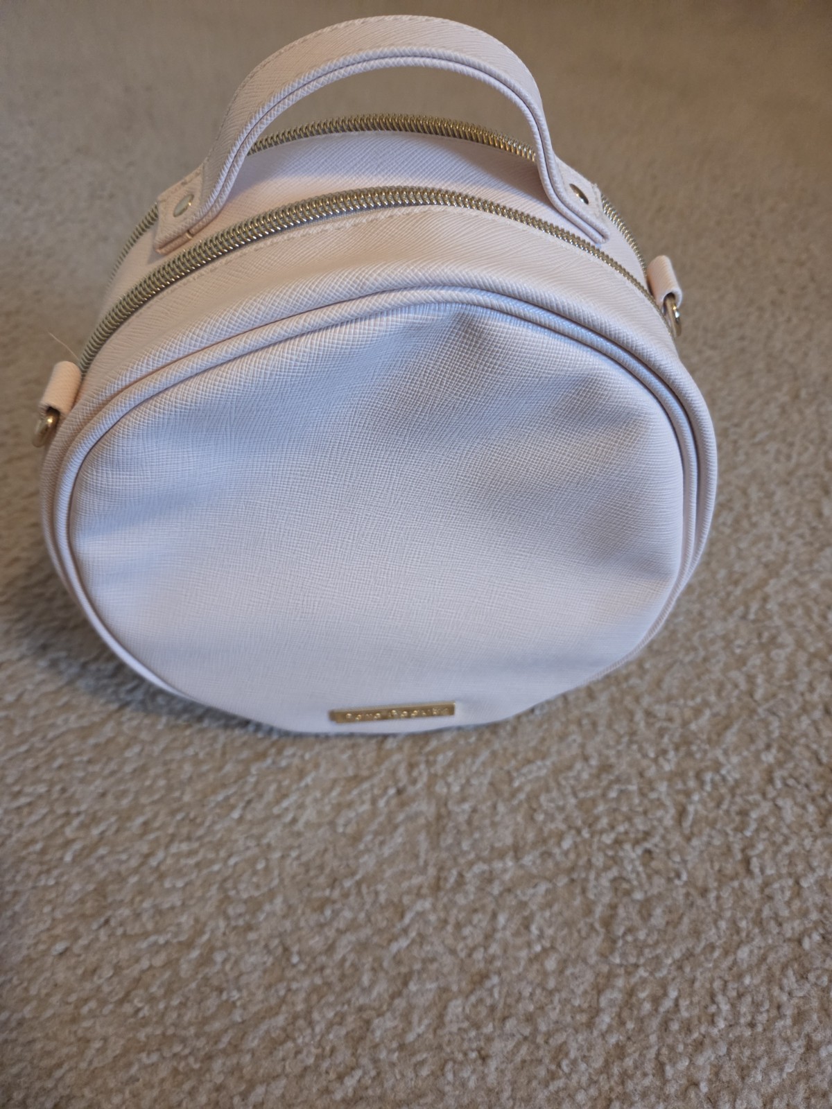MISSING MIRROR GENTLY USED DISCONTINUED RARE BEAUTY CROSSBODY MAKEUP BAG VEGAN