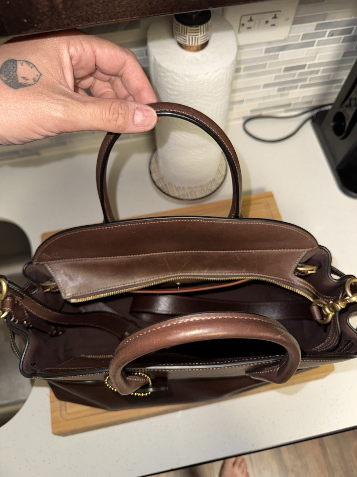 Coach Empire 40